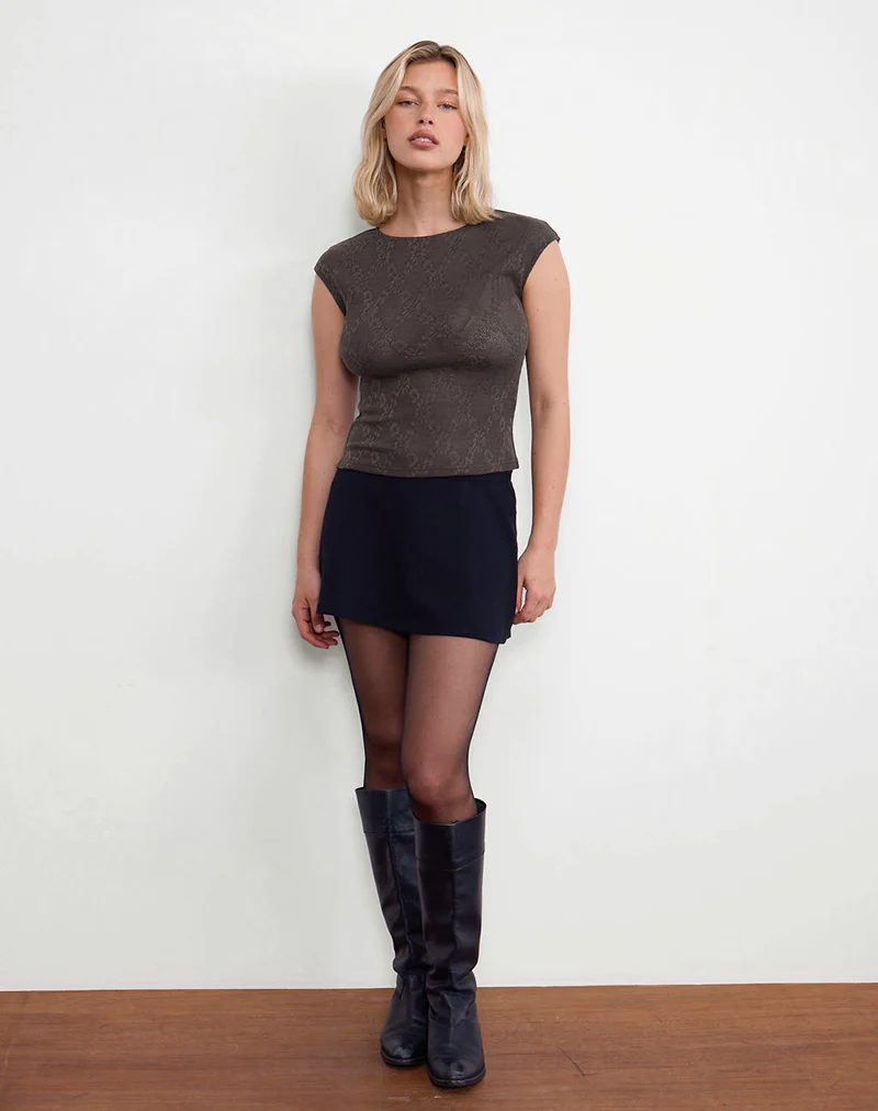 Nova Top in Jacquard Knit Brown - Image 4