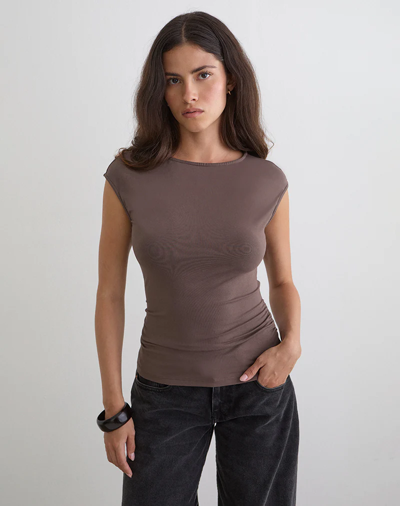 Novia Top with Ruched Sides in Coffee Quartz