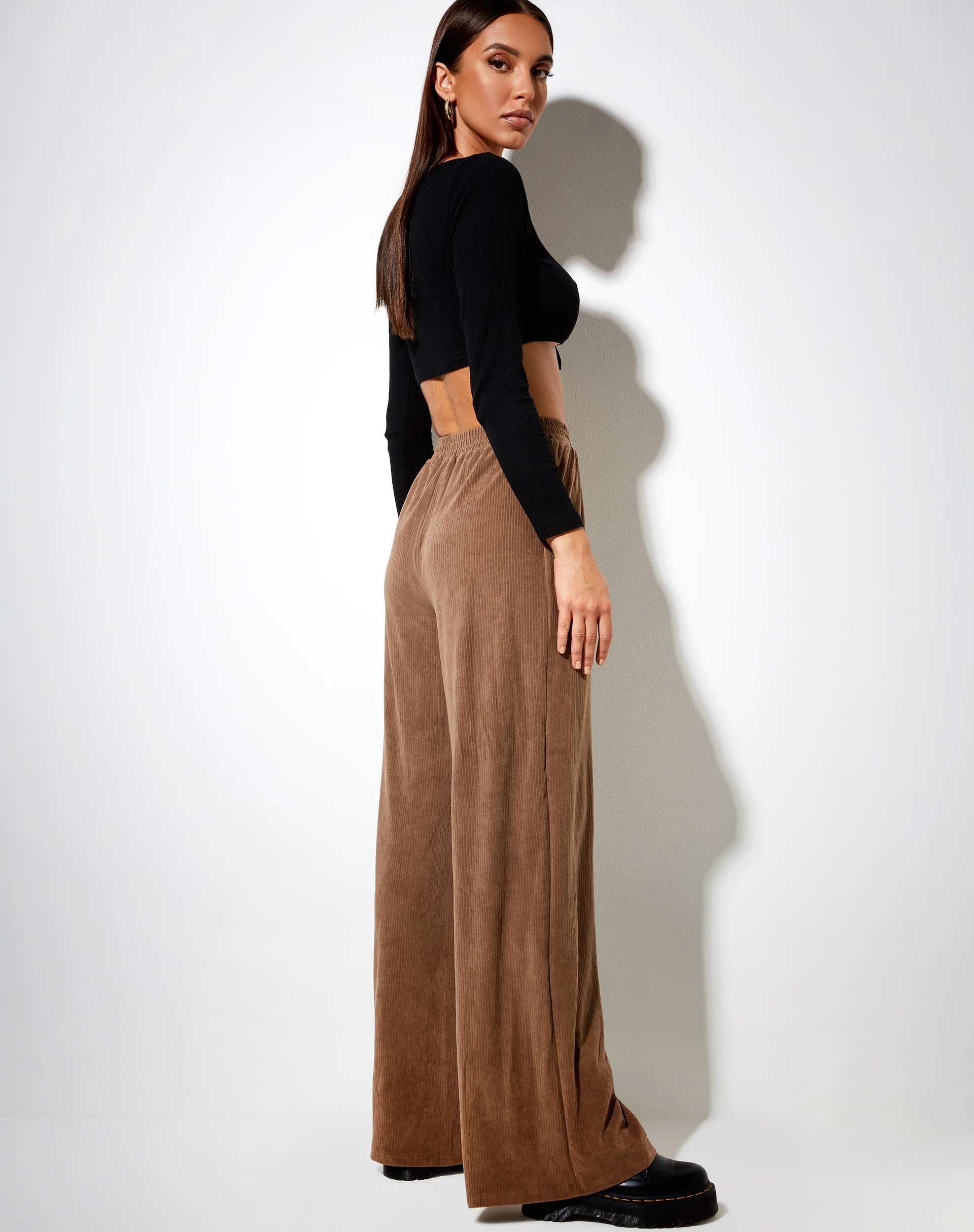 Obeli Trouser in Velvet Rib Tan Brown - Image 4