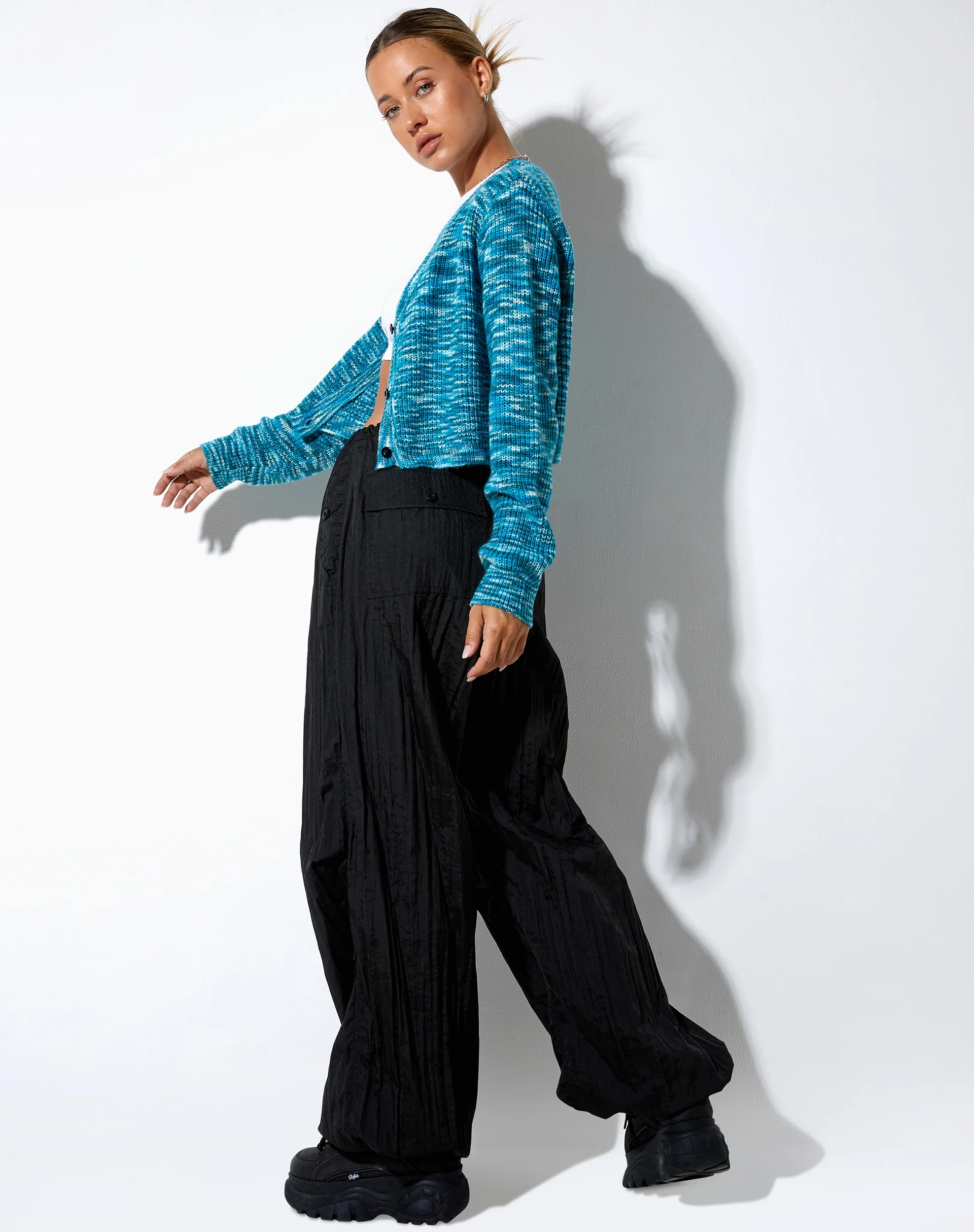 Olina Cardi in Green - Image 2