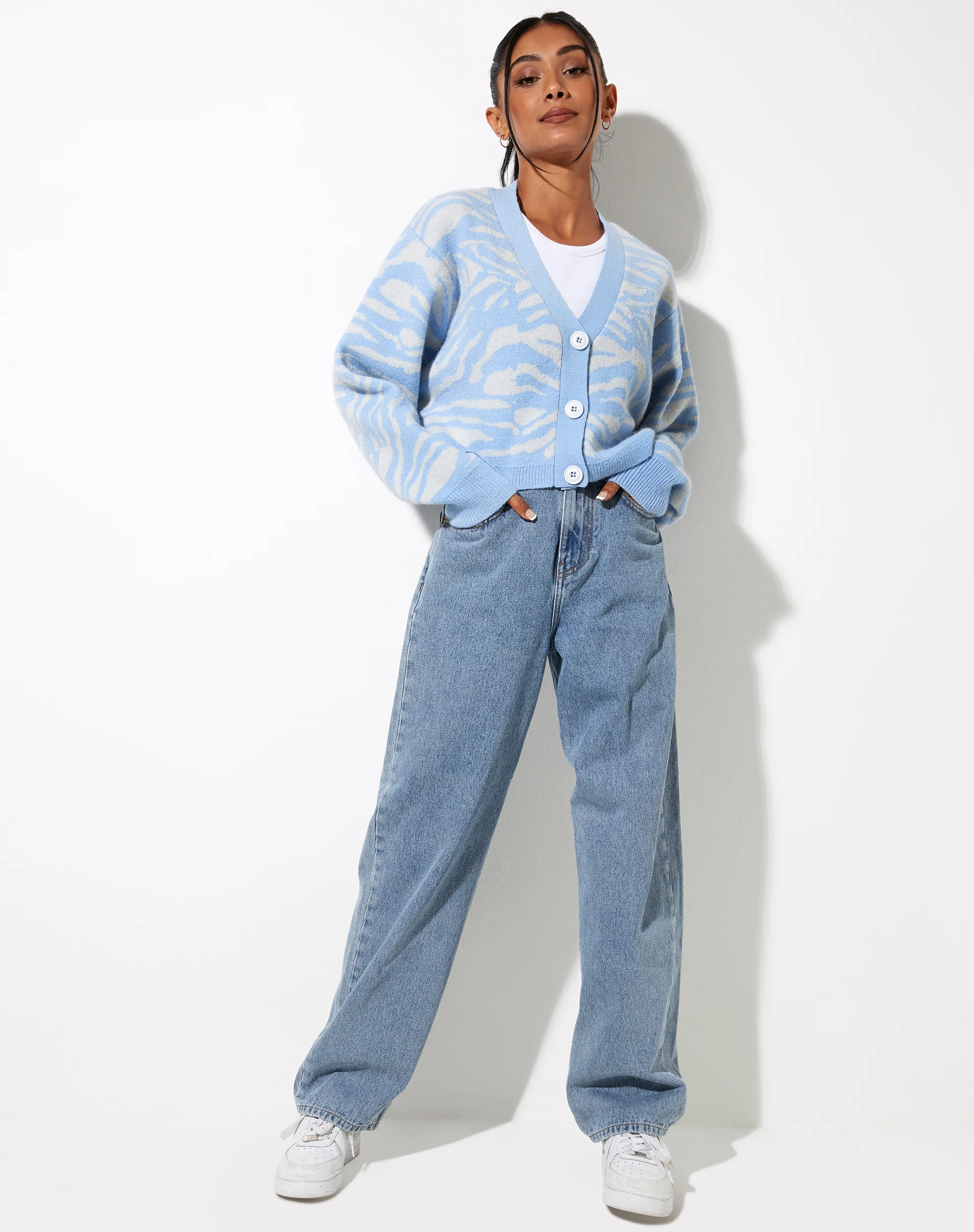 Olina Cropped Cardi in Zebra Blue Grey - Image 4