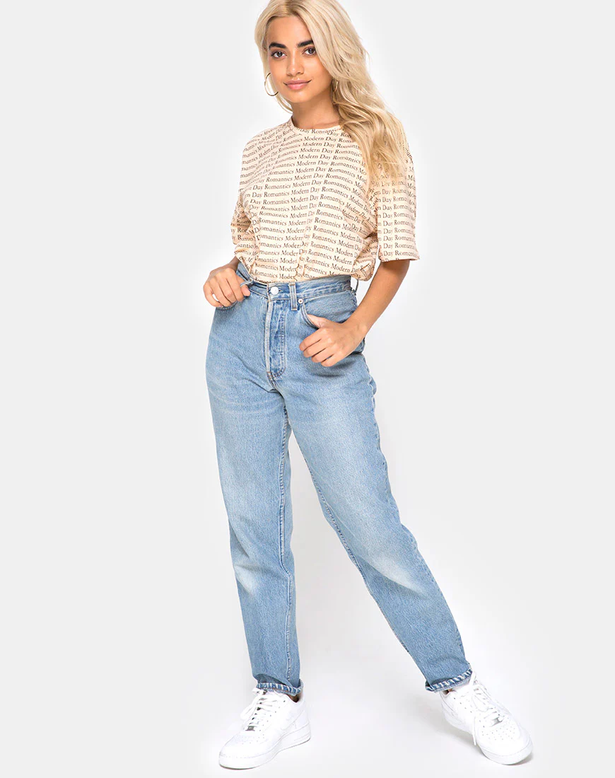 Oversize Basic Tee in Modern Day Romantic - Image 4