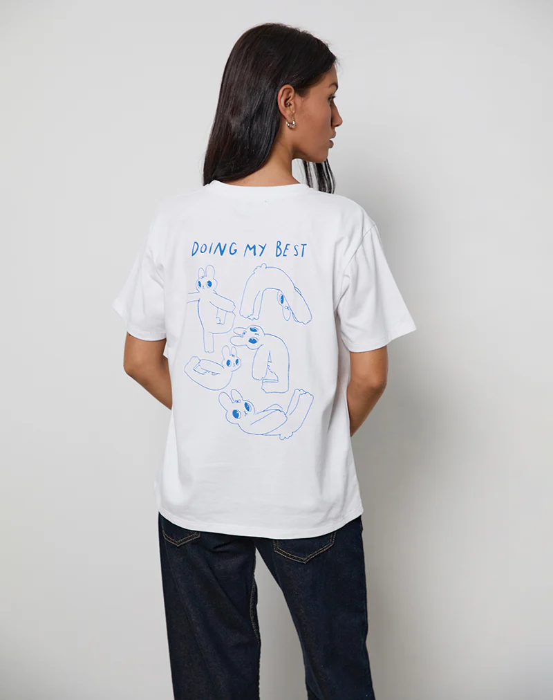 Oversize Basic Tee in White with Doing My Best Graphic - Image 2