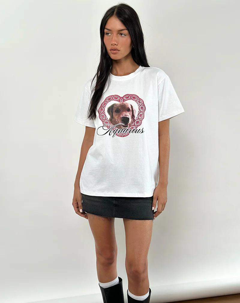 Oversized Basic Tee in White with Aquarius Dog Graphic - Image 6