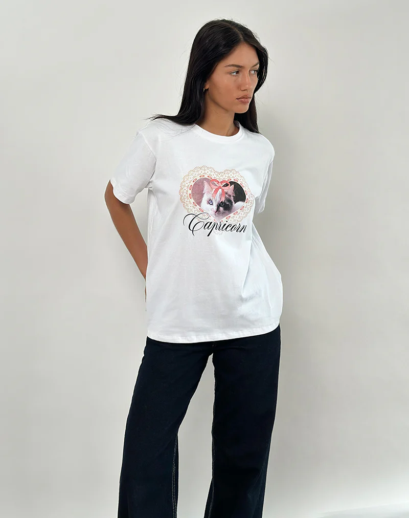 Oversize Basic Tee in White with Capricorn Motel Pet Print - Image 5