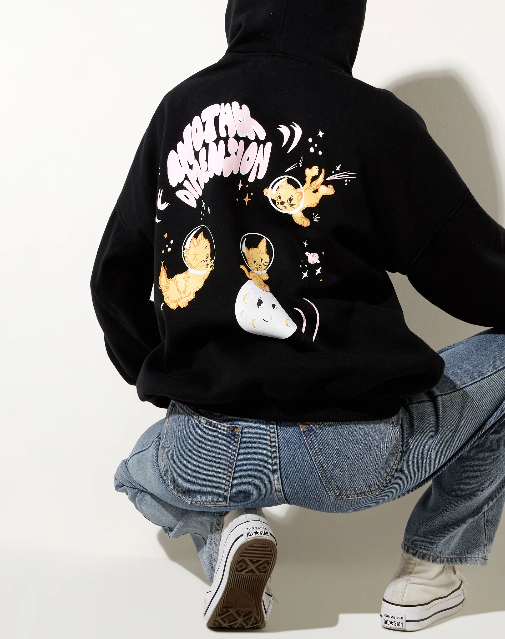 Oversize Hoodie in Black Another Dimension - Image 2