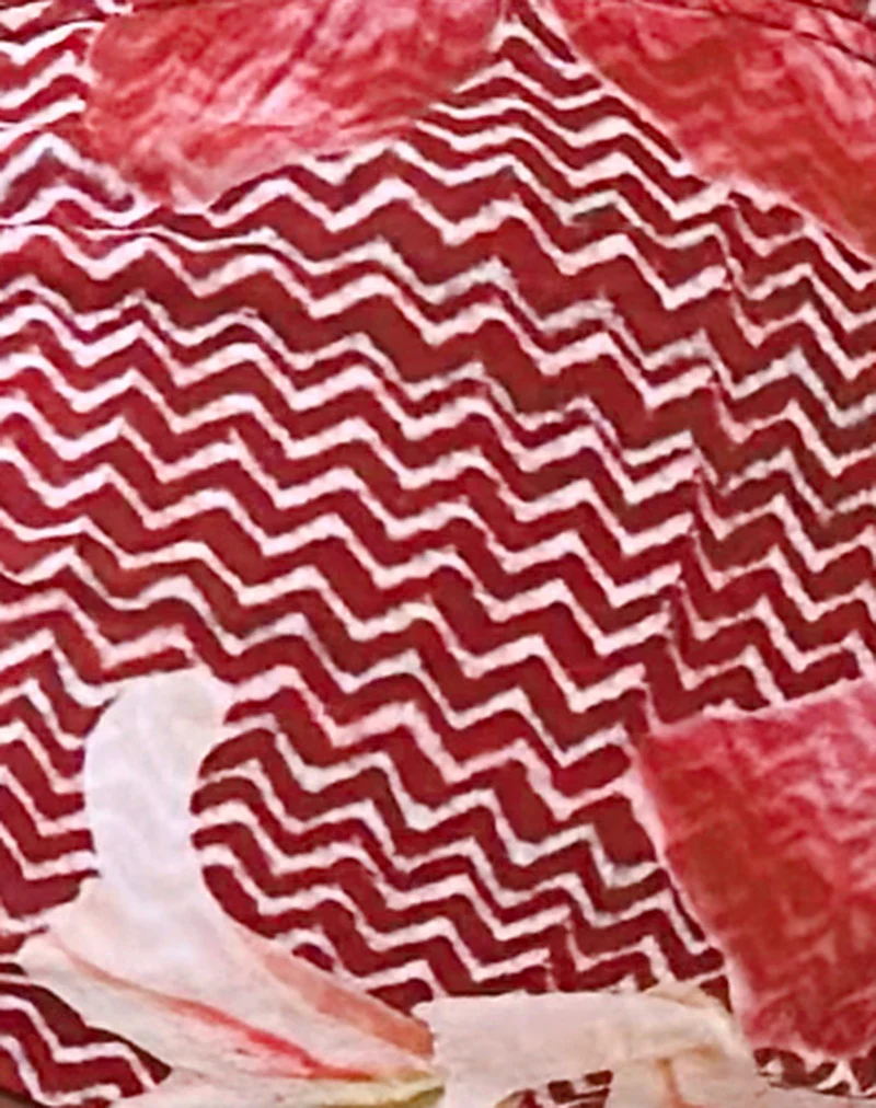 Pali Bikini Top in Zig Zag Lily Burgundy - Image 7