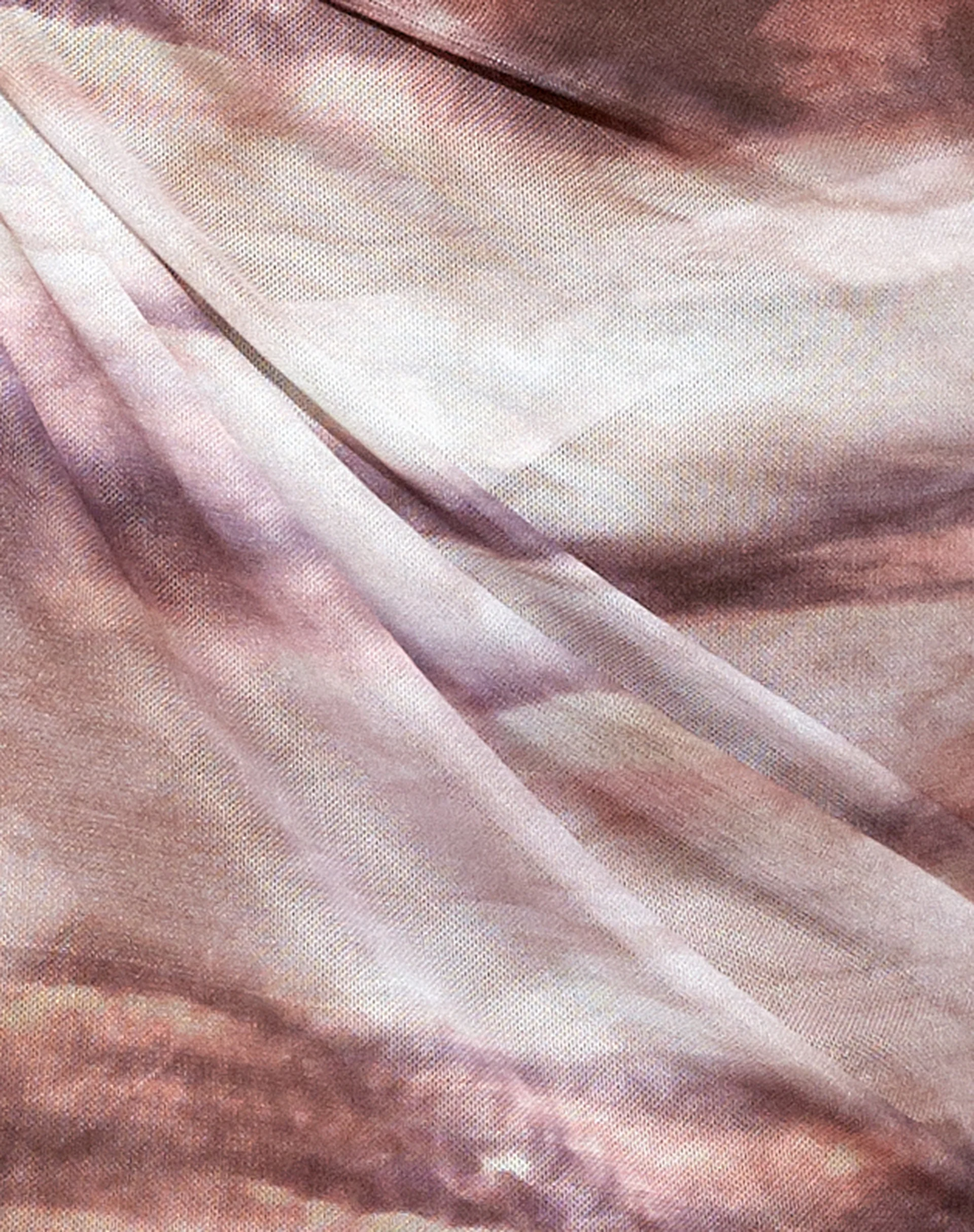 Pao Sarong in Abstract Animal Mesh - Image 5