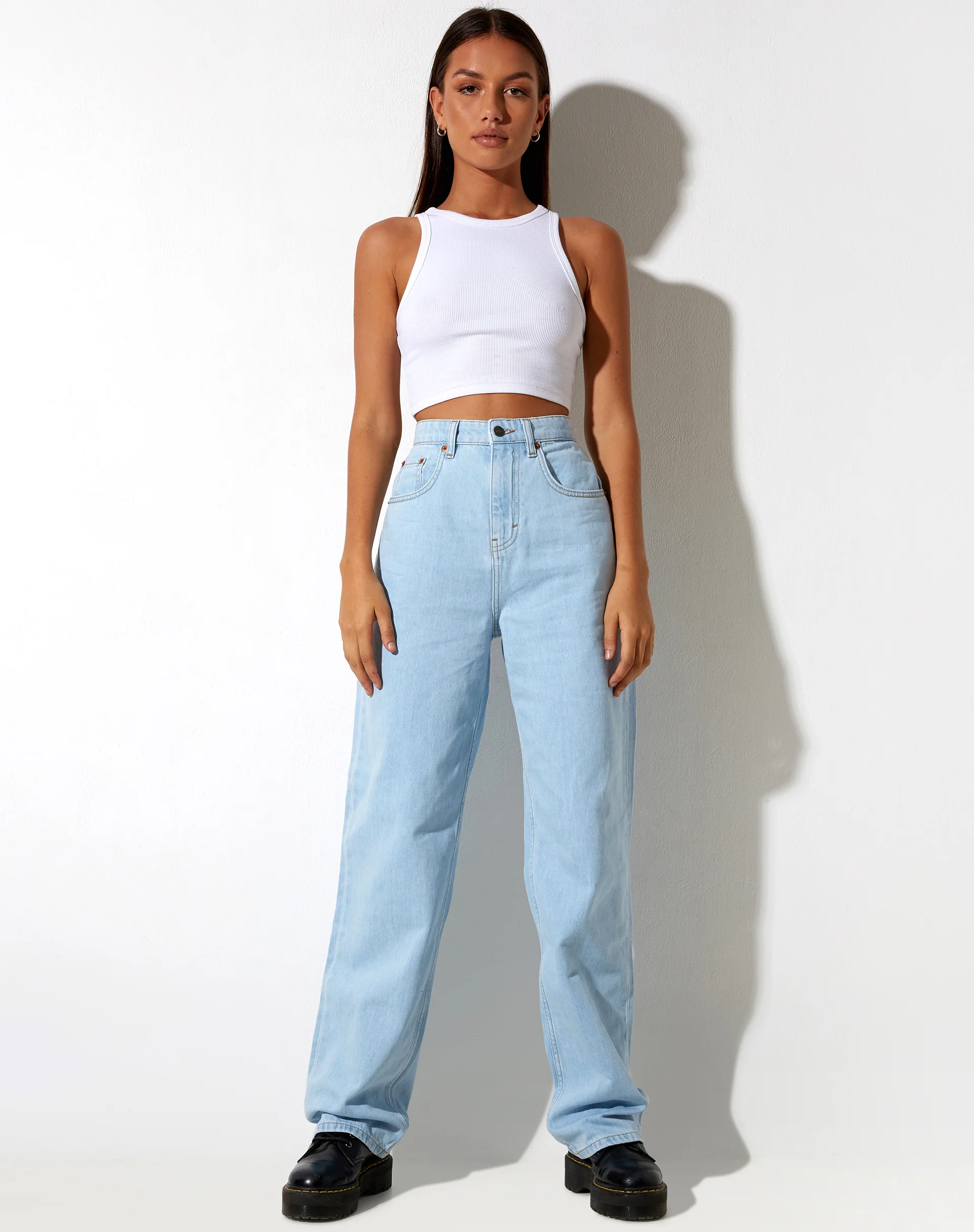 Parallel Jeans in Super Light Wash - Image 2