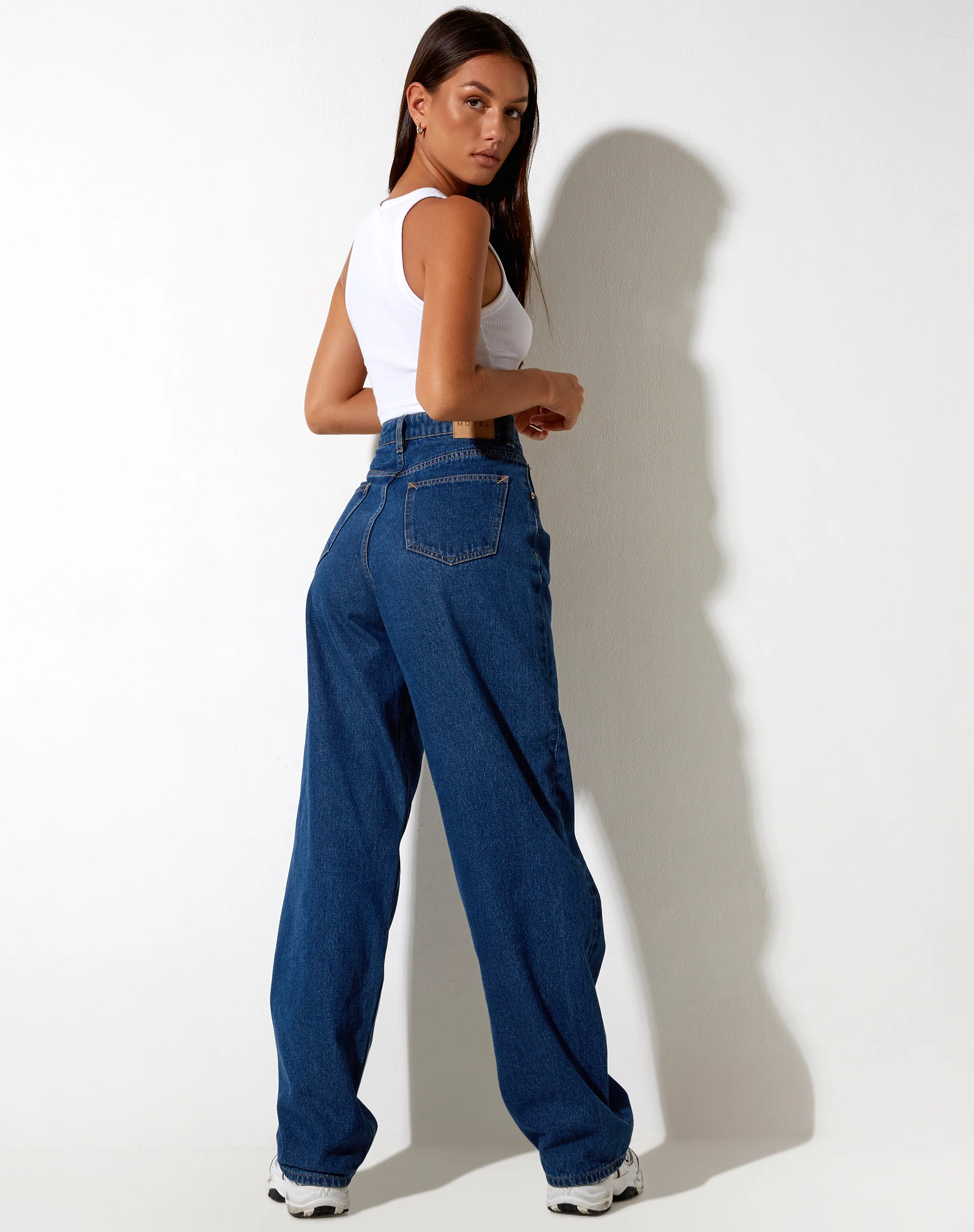 Parallel Jean in 90's Indigo - Image 4