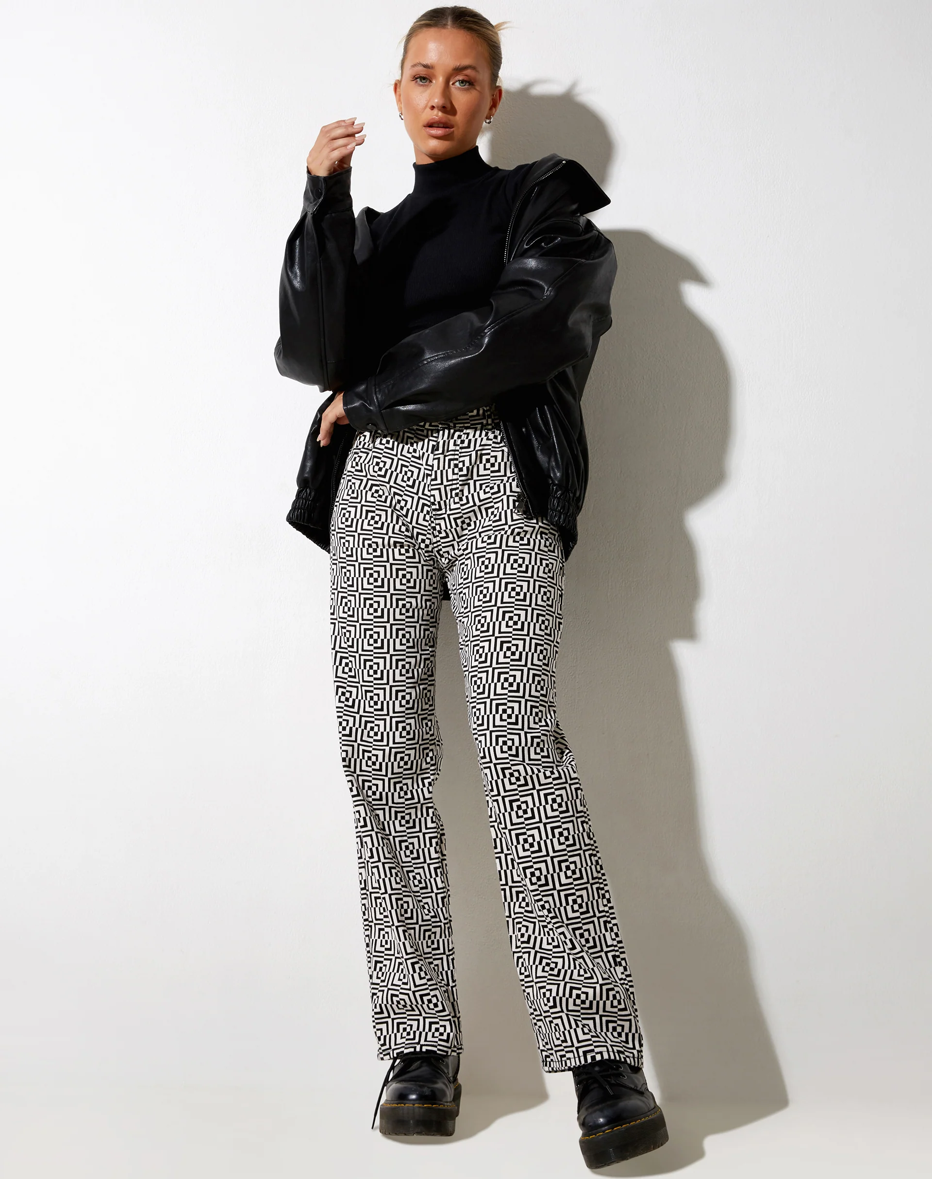 Parallel Jeans in Optic Square Black and White - Image 6