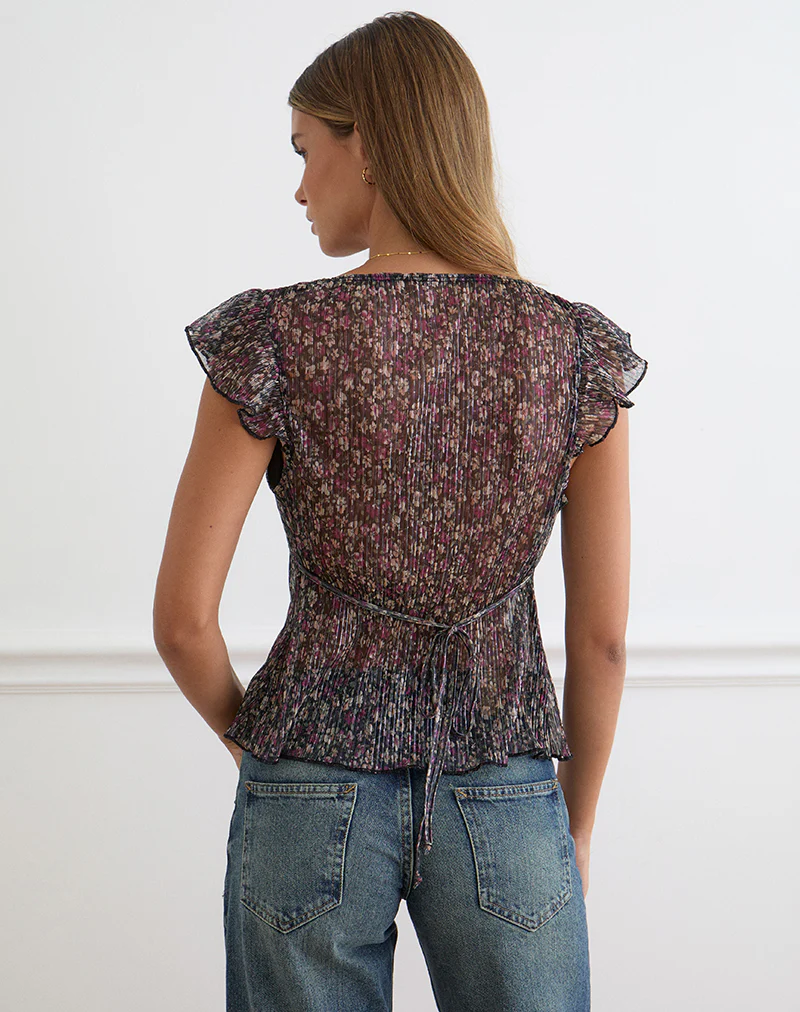 Pharita V Neck Top in Ditsy Floral Plisse Charcoal - Image 5