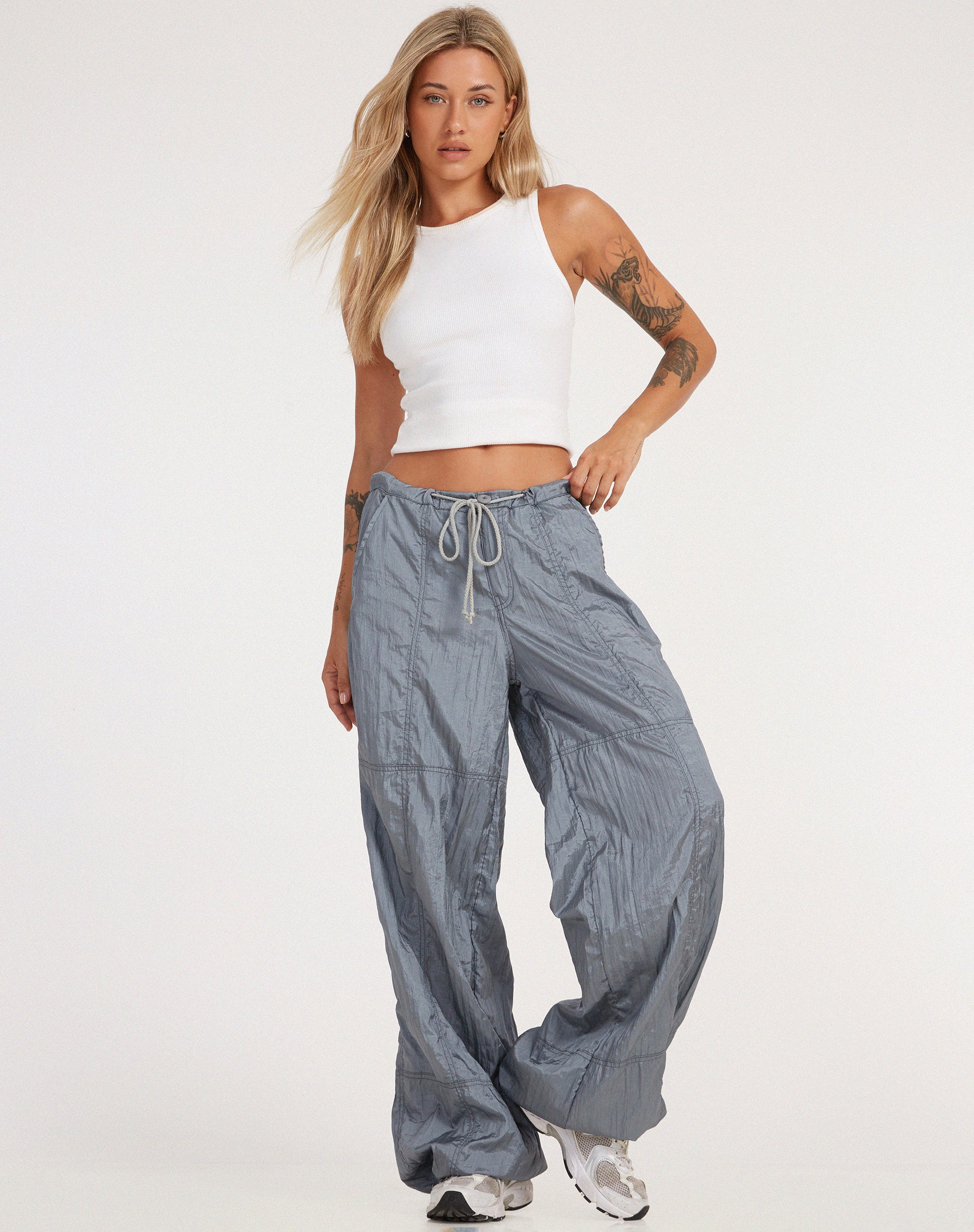 Phil Trouser in Parachute Silver - Image 6