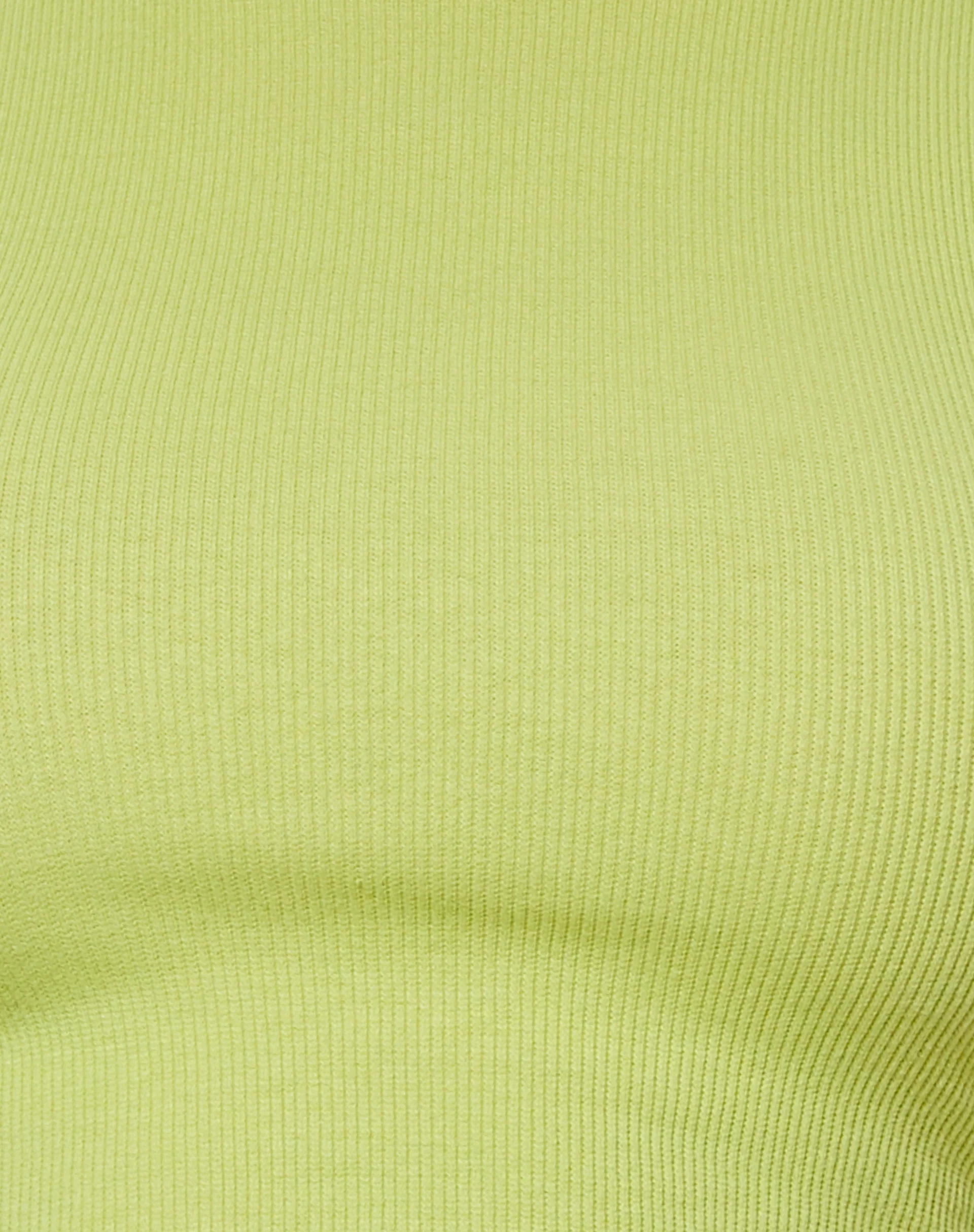 Que Crop Top in Leaf Green - Image 5