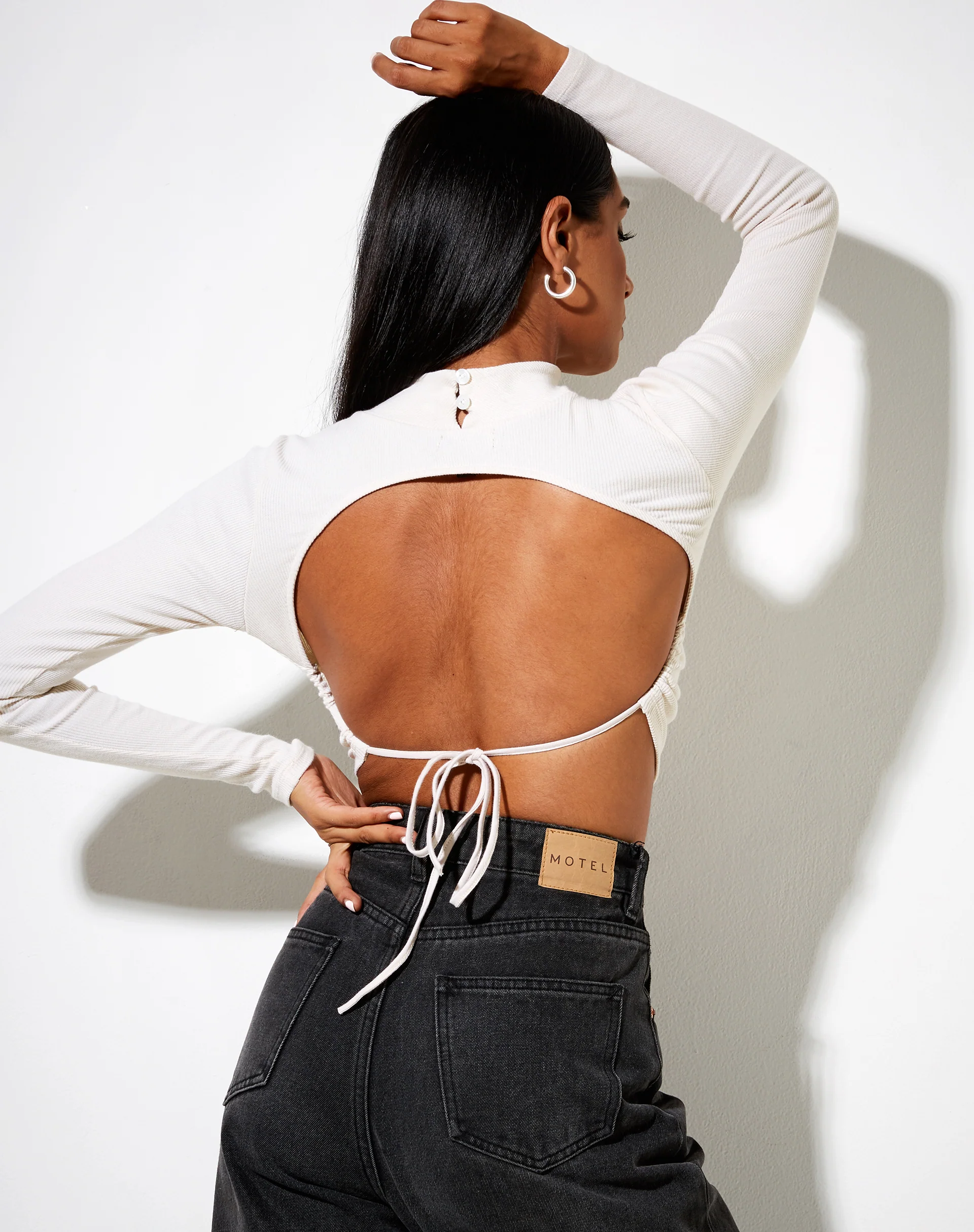 Quelia Crop Top in Rib Winter White 'Amore' Embro - Image 2