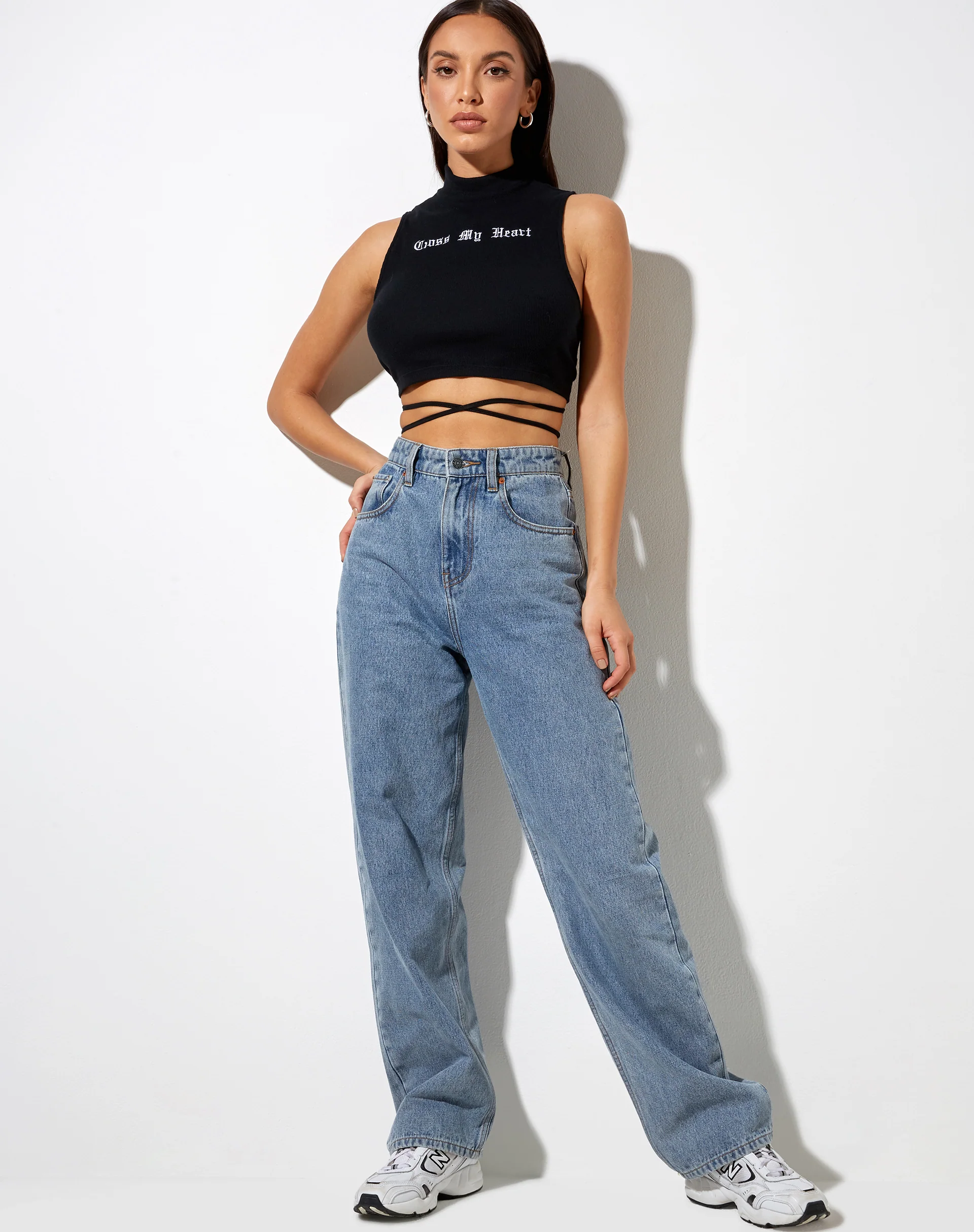 Quera Crop Top in Black 'Cross My Heart' Embro - Image 3