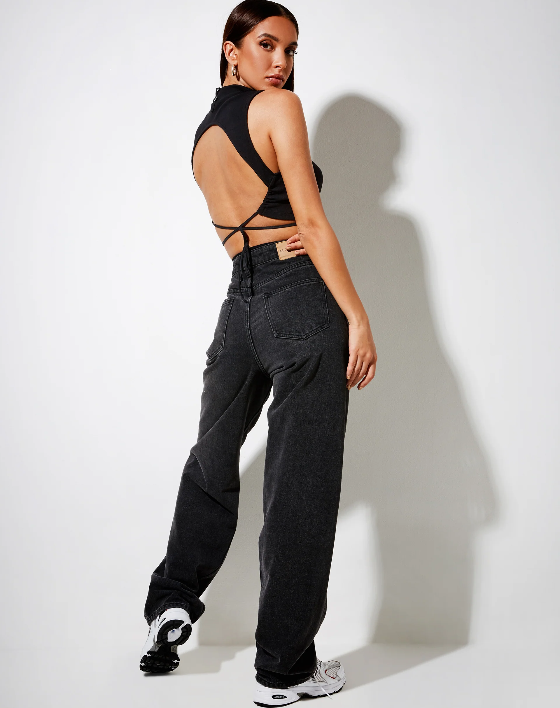 Quera Crop Top in Rib Black 'Angelic' Embro - Image 4