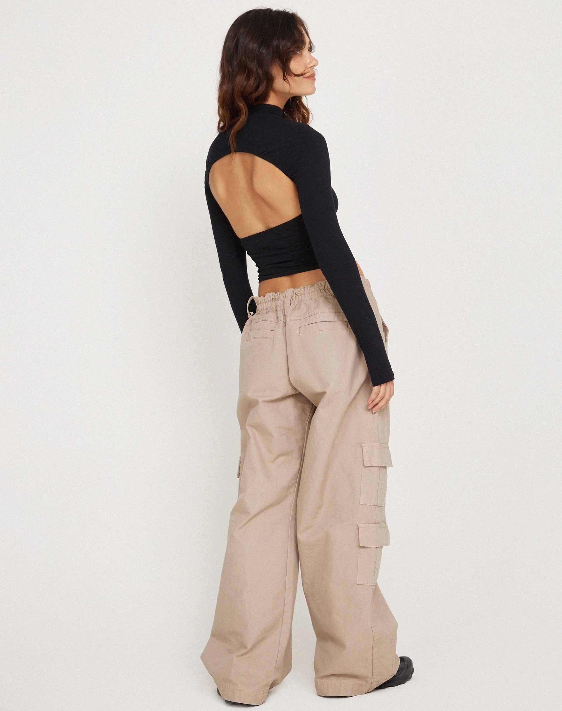 Raccet Long Sleeve Crop Top in Black - Image 6