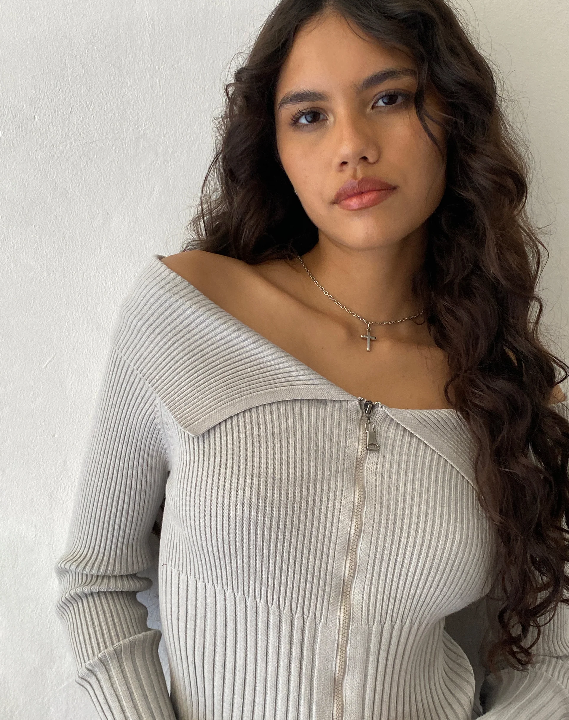 Radia Long Sleeve Off-Shoulder Zip Thru Jumper in Light Grey - Image 4