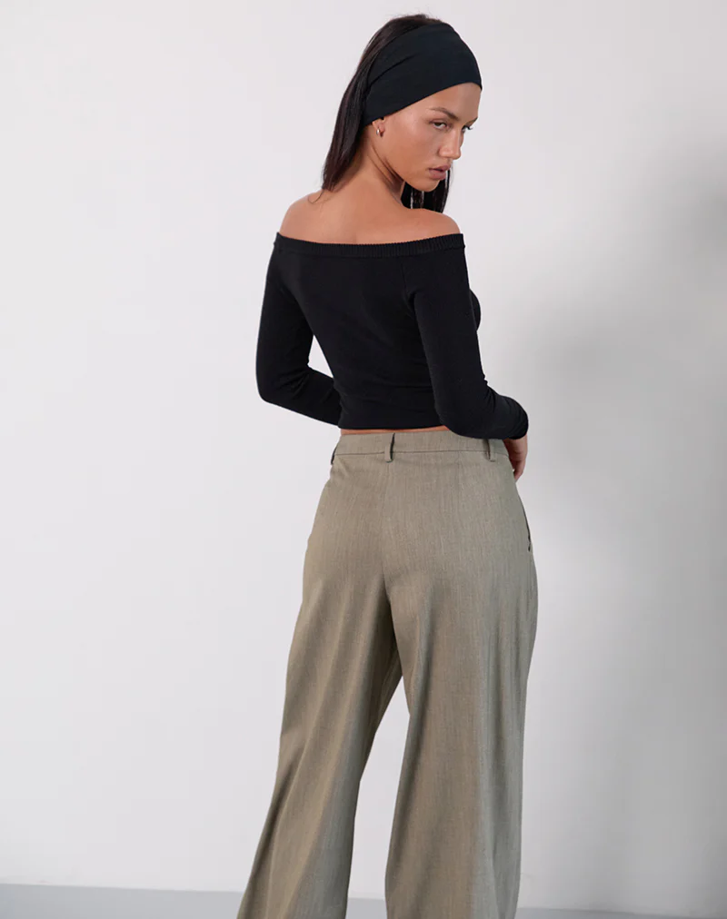 Renie Bardot Top in Black Knit - Image 3