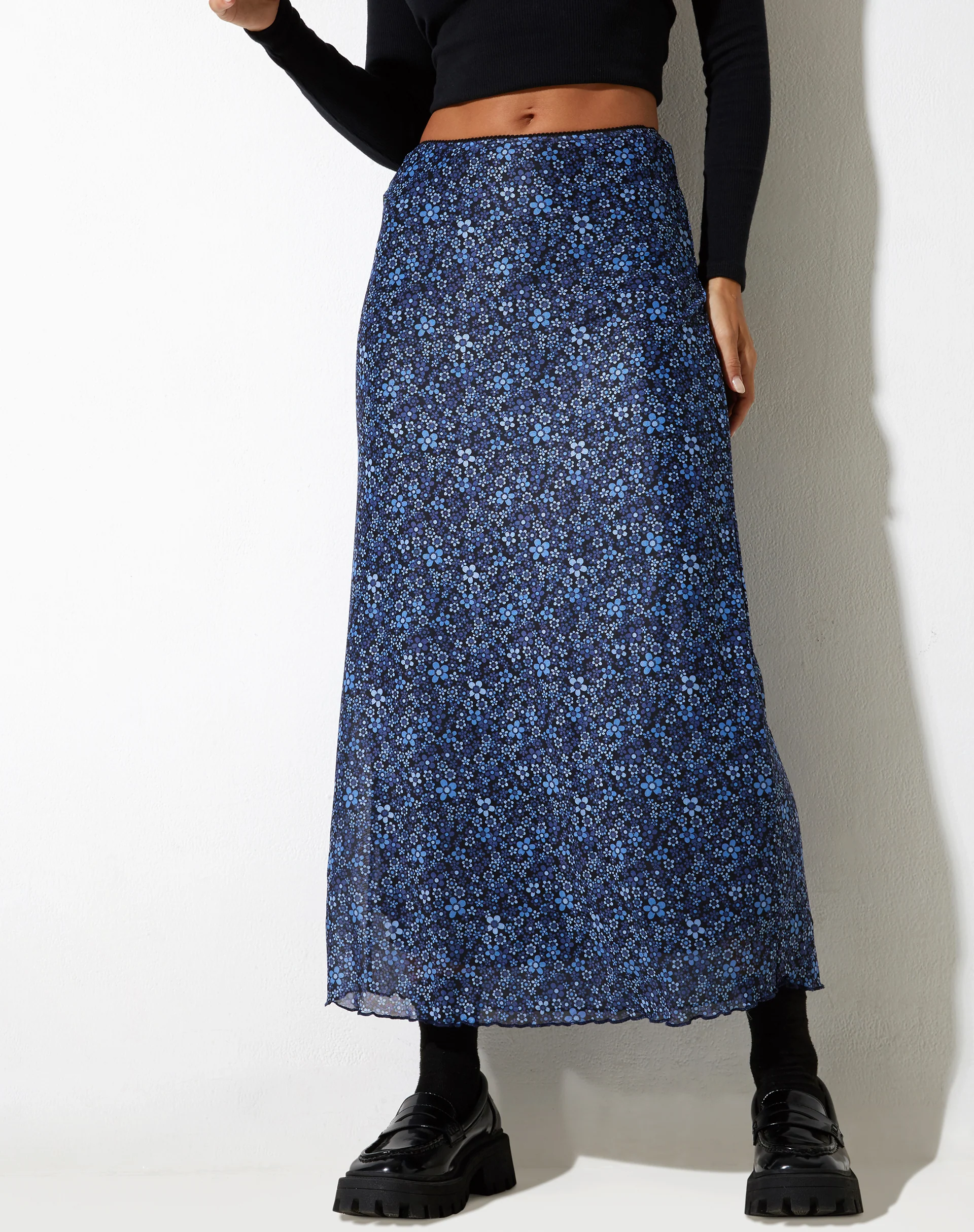 Rindu Midi Skirt in Flower Garden Blue - Image 3