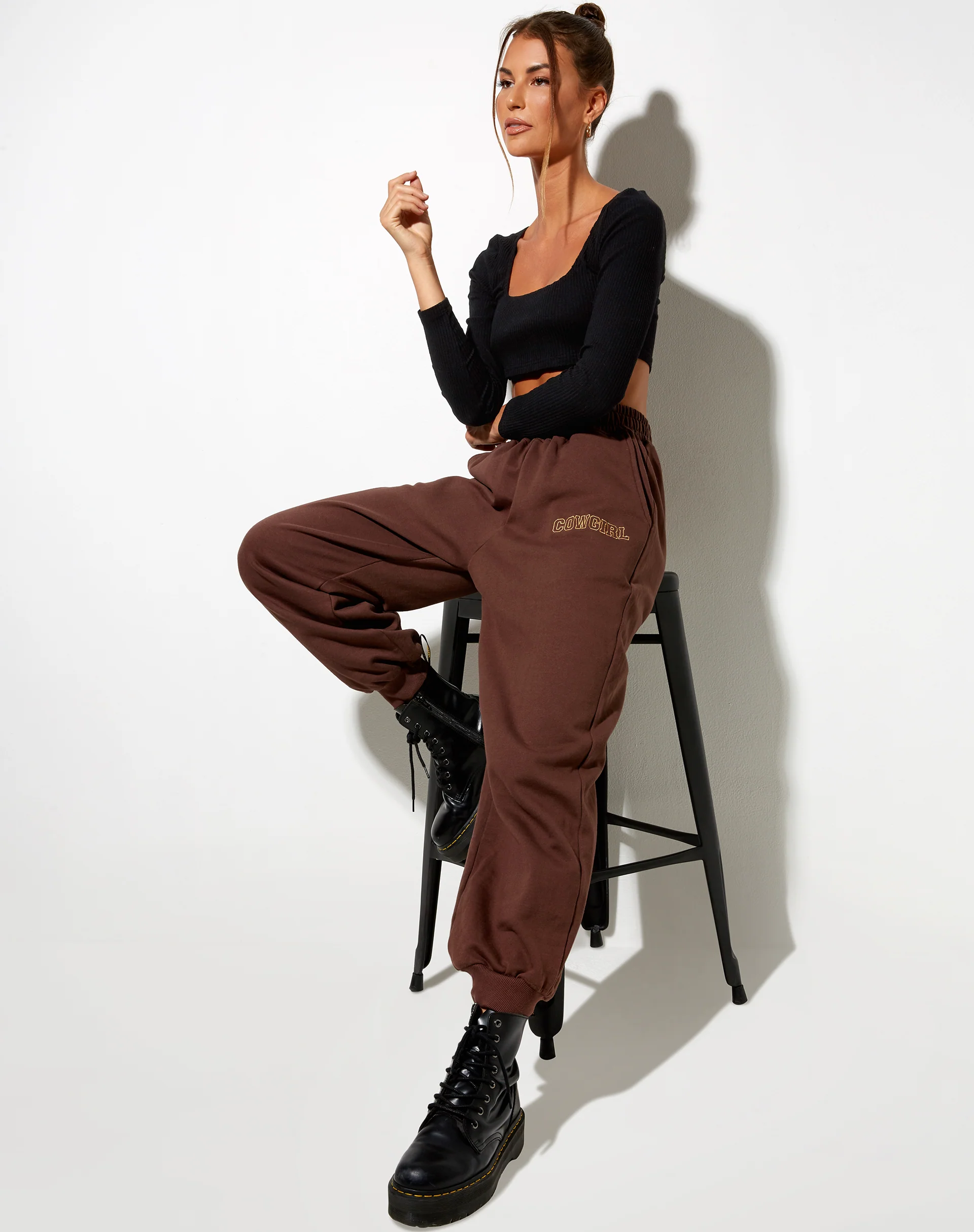 Roider Jogger in Deep Mahogany 'Cowgirl' Gold Embro - Image 5