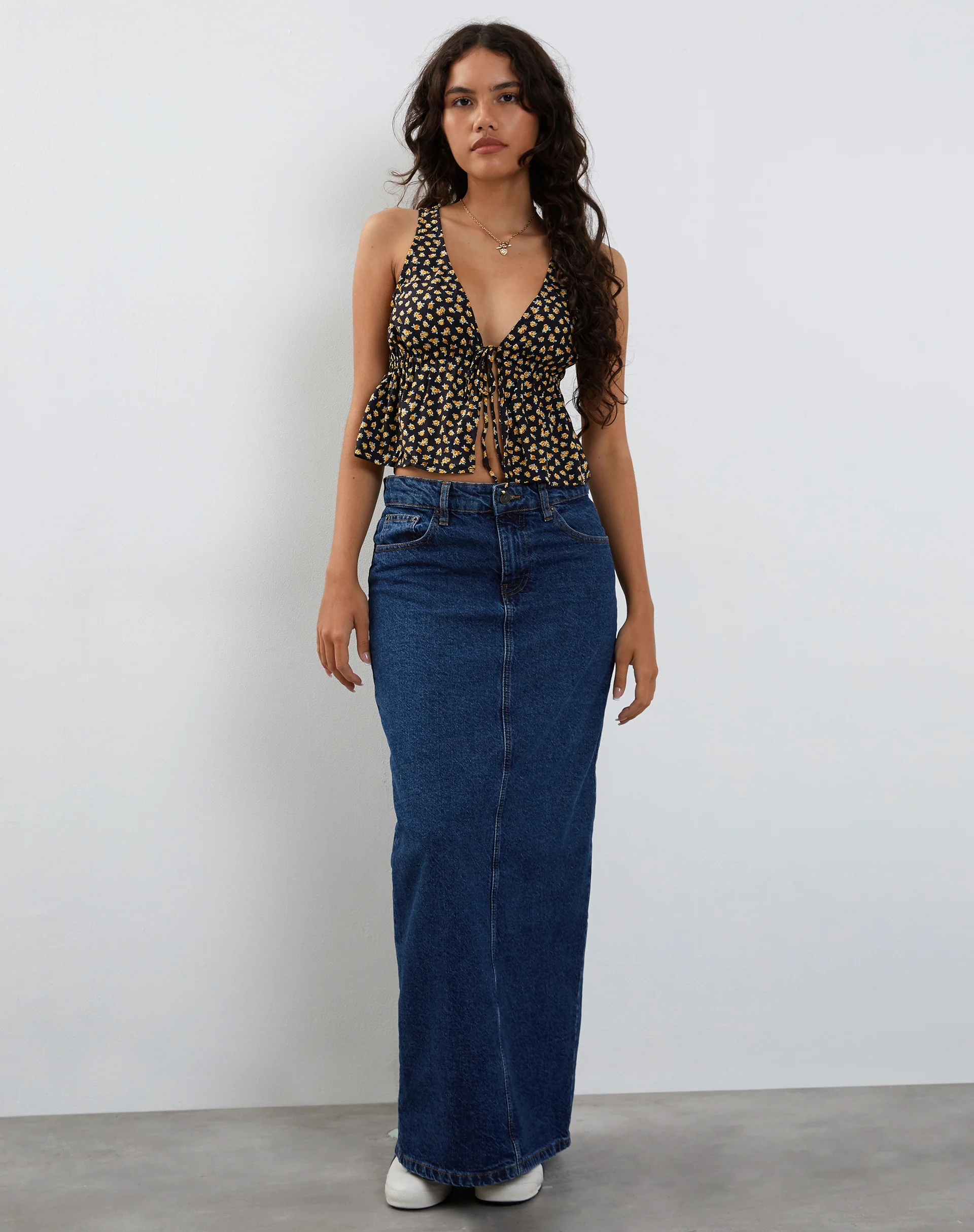 Rolia Tie Front Top in Ditsy Floral Bronze - Image 3