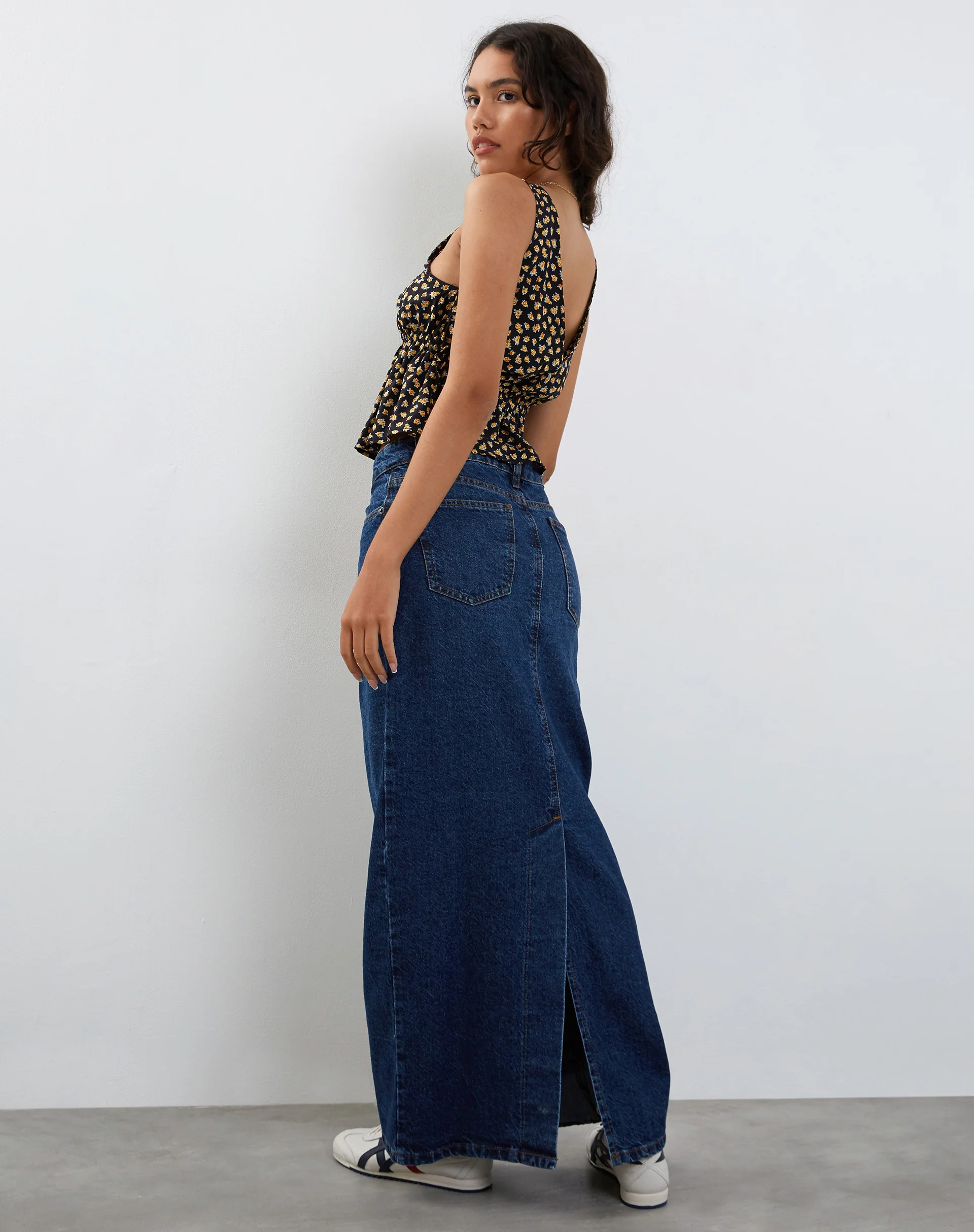 Rolia Tie Front Top in Ditsy Floral Bronze - Image 4