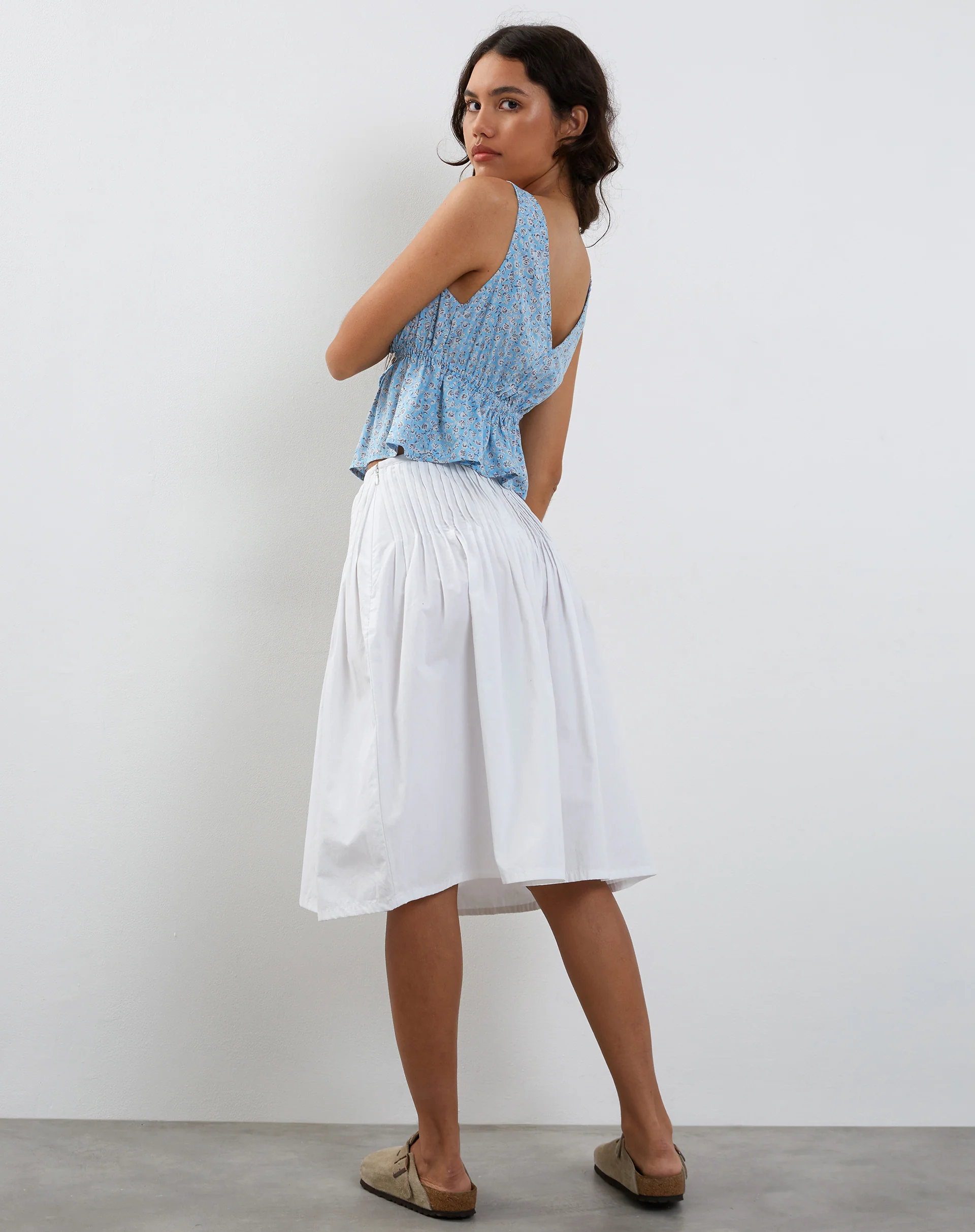 Rolia Tie Front Top in Ditsy Rose Blue - Image 4