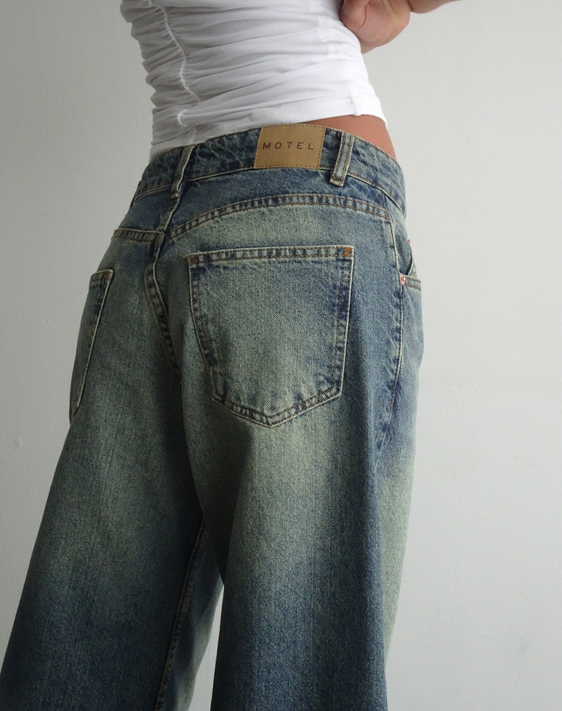 Roomy Extra Wide Low Rise Jeans in Extreme Blue Green - Image 3