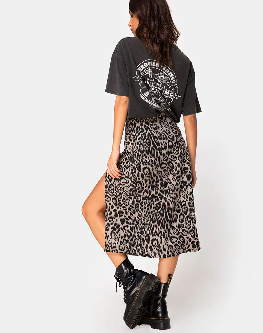 Saika Midi Skirt in Leopard Grey - Image 4