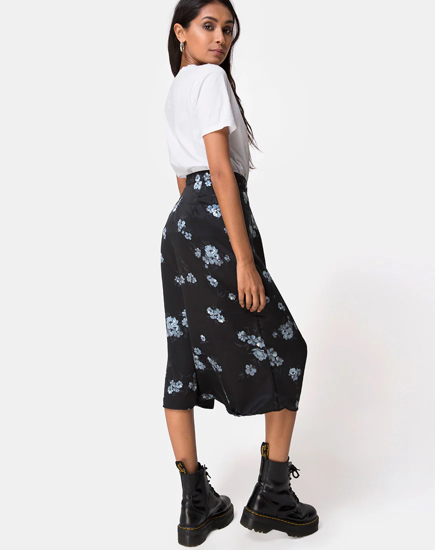 Saika Midi Skirt in Mono Flower Black - Image 2