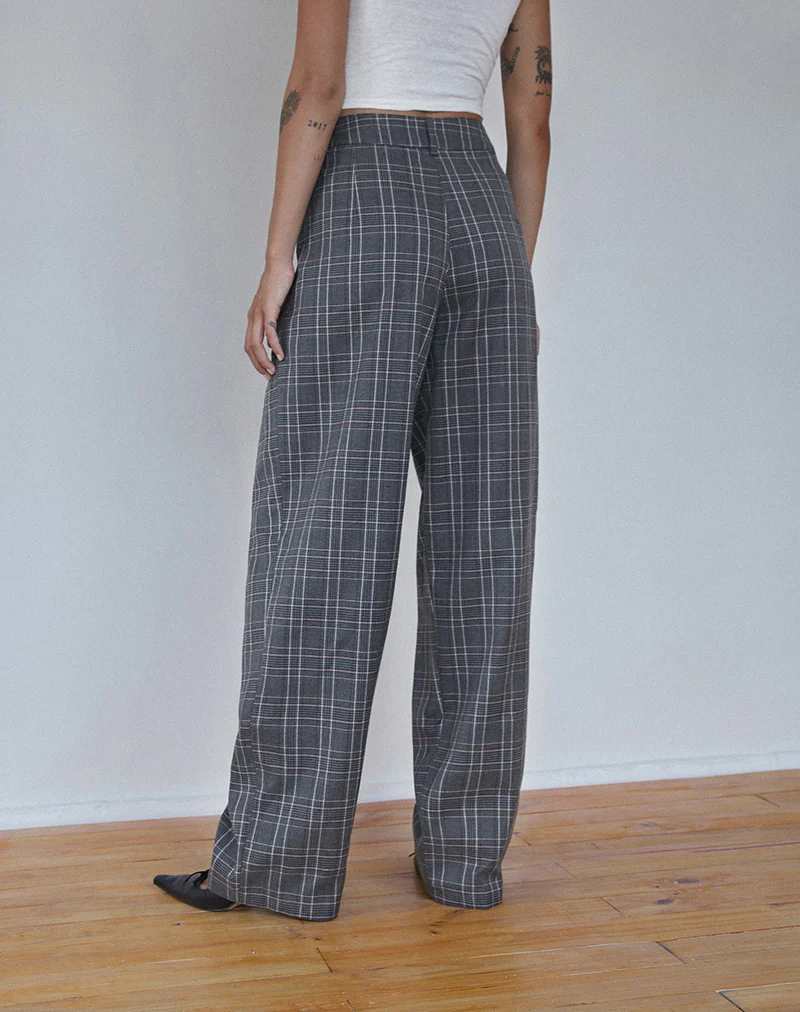 Sakaria Wide Leg Trouser in Grey Check - Image 5