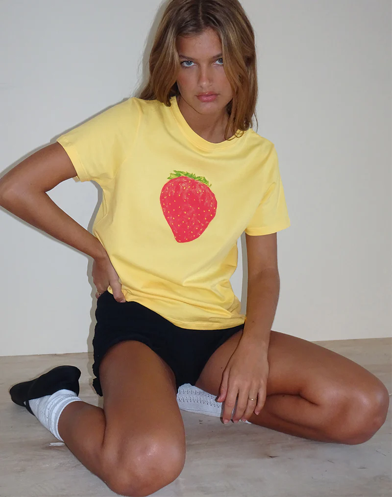 Saki Tee in Lemonade Oversized Strawberry - Image 3