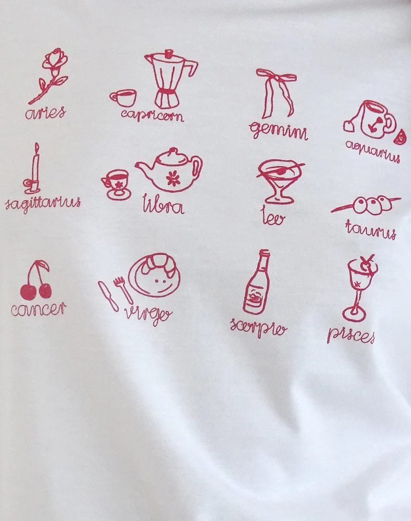 Saki Tee in White with Red Star Signs Print - Image 5