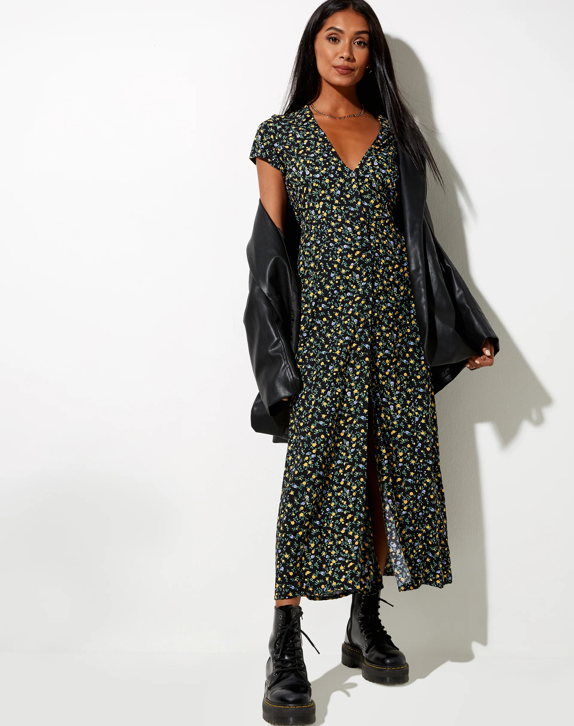Salara Midi Dress in Flowing Flower Black - Image 2