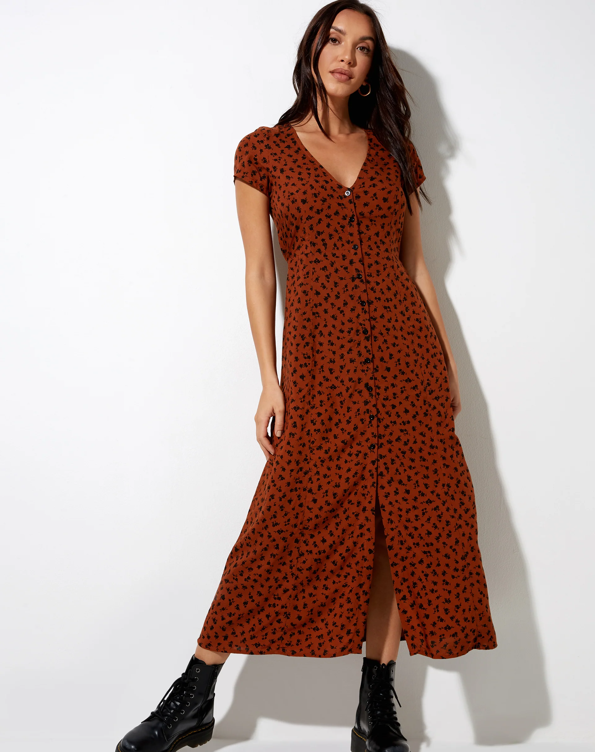Sanrin Midi Dress in Dainty Daisy Bombay Brown - Image 3