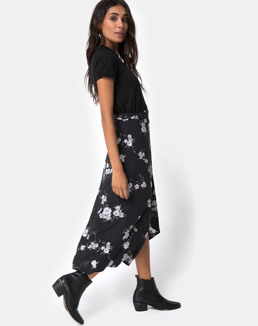 Satha Midi Skirt in Mono Flower Black - Image 4