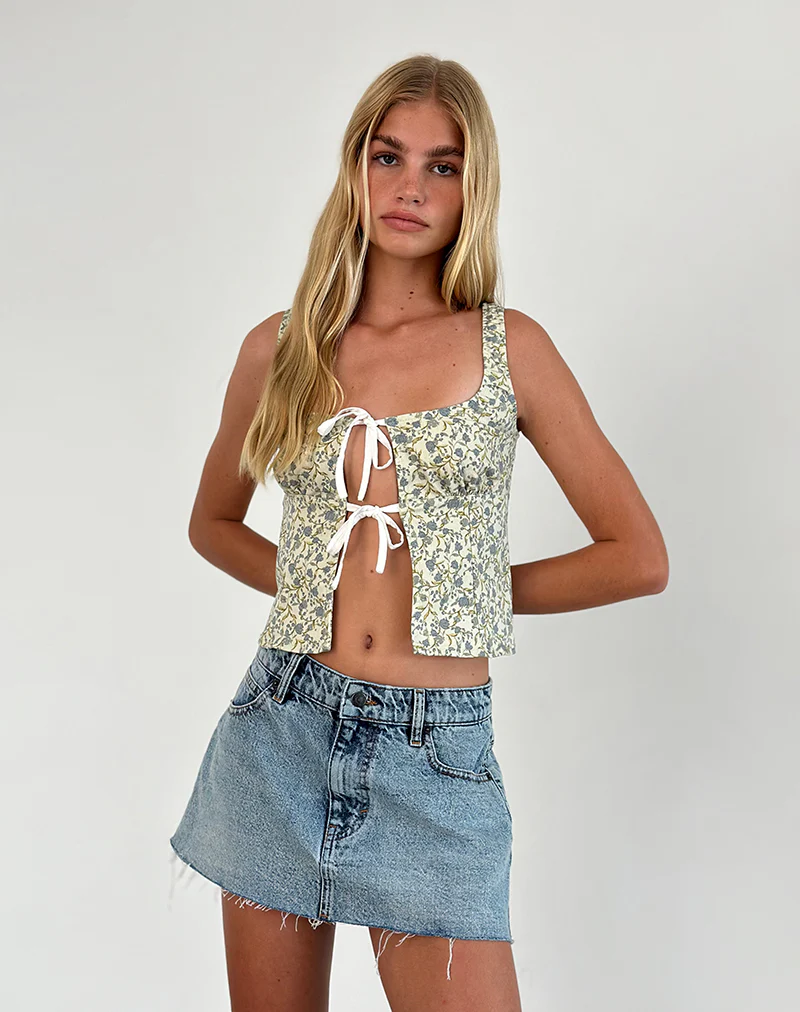 Sauva Tie Front Top in Pretty Floral Light Sage - Image 4
