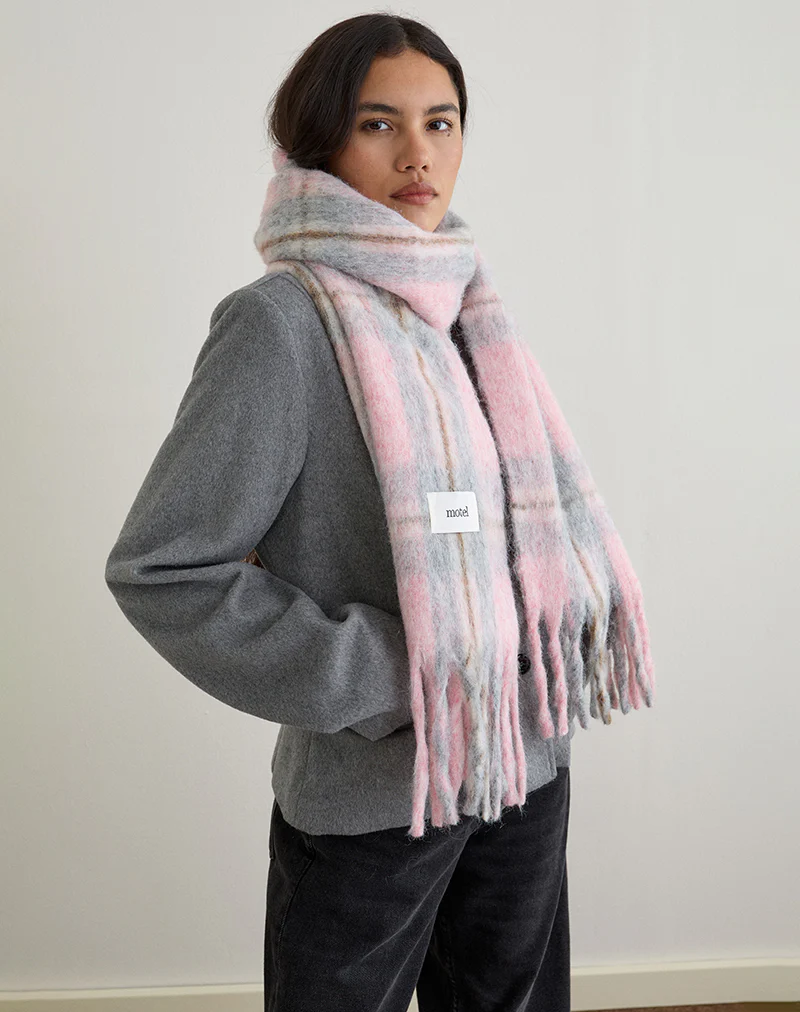 Scarf in Brushed Knit Pink Check - Image 5