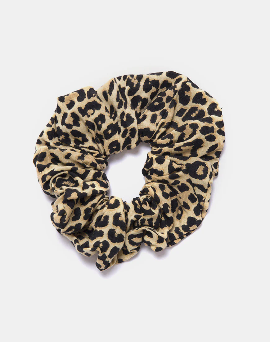 Scrunchie in Rar Leopard - Image 3