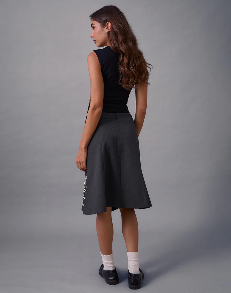 Sepzhi Midi Skirt in Vine Flower Embroidered Dark Charcoal - Image 3