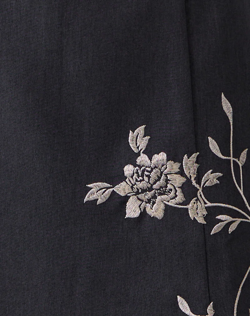 Sepzhi Midi Skirt in Vine Flower Embroidered Dark Charcoal - Image 5