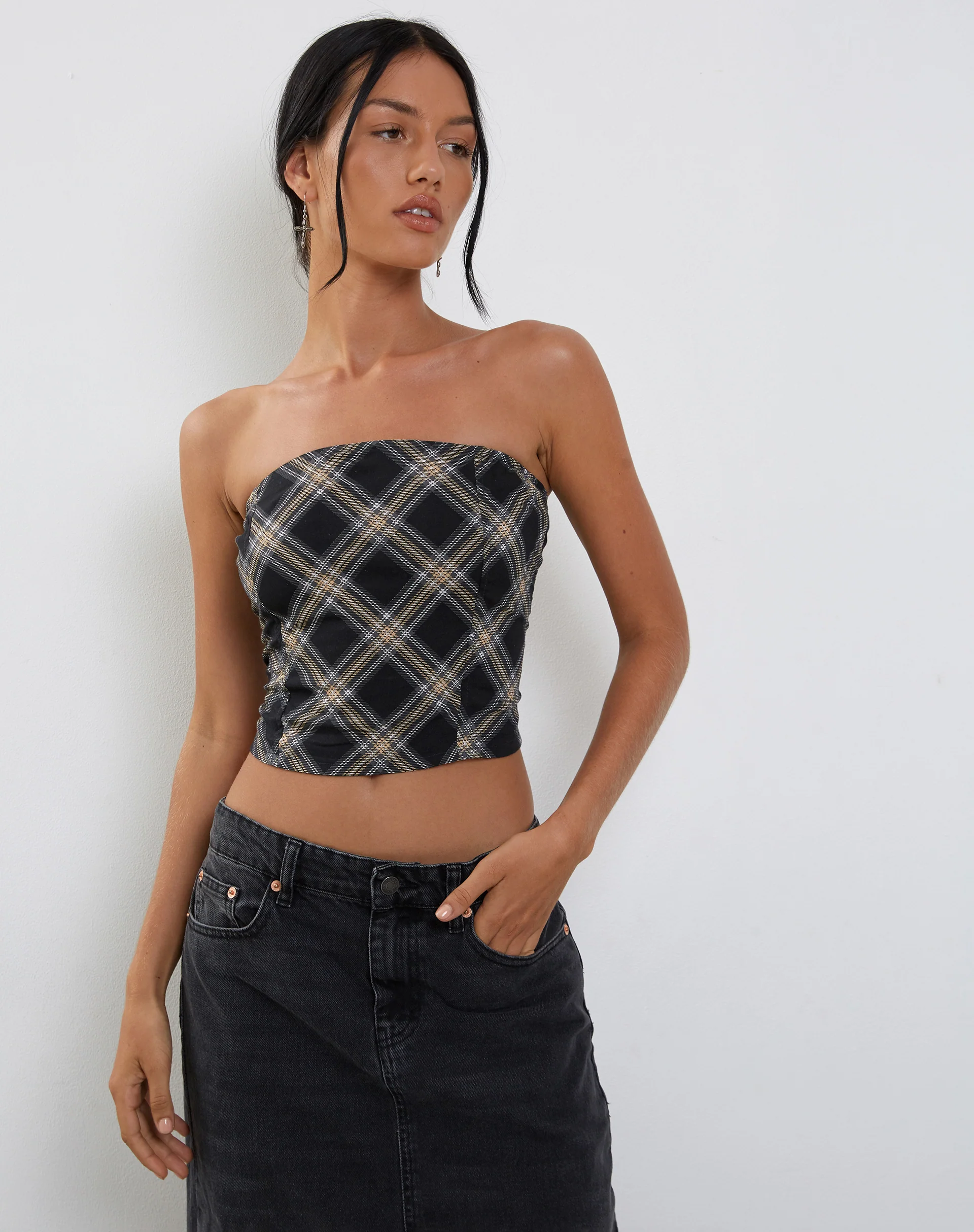 Shaloe Bandeau Top and Scarf Set in Black and Grey Check - Image 4
