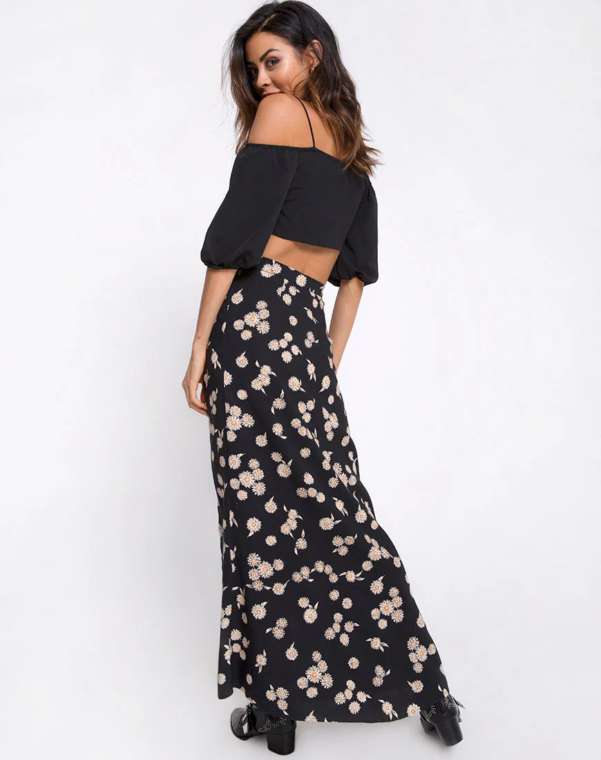 Shayk Maxi Skirt in Grunge Daisy Floral - Image 4