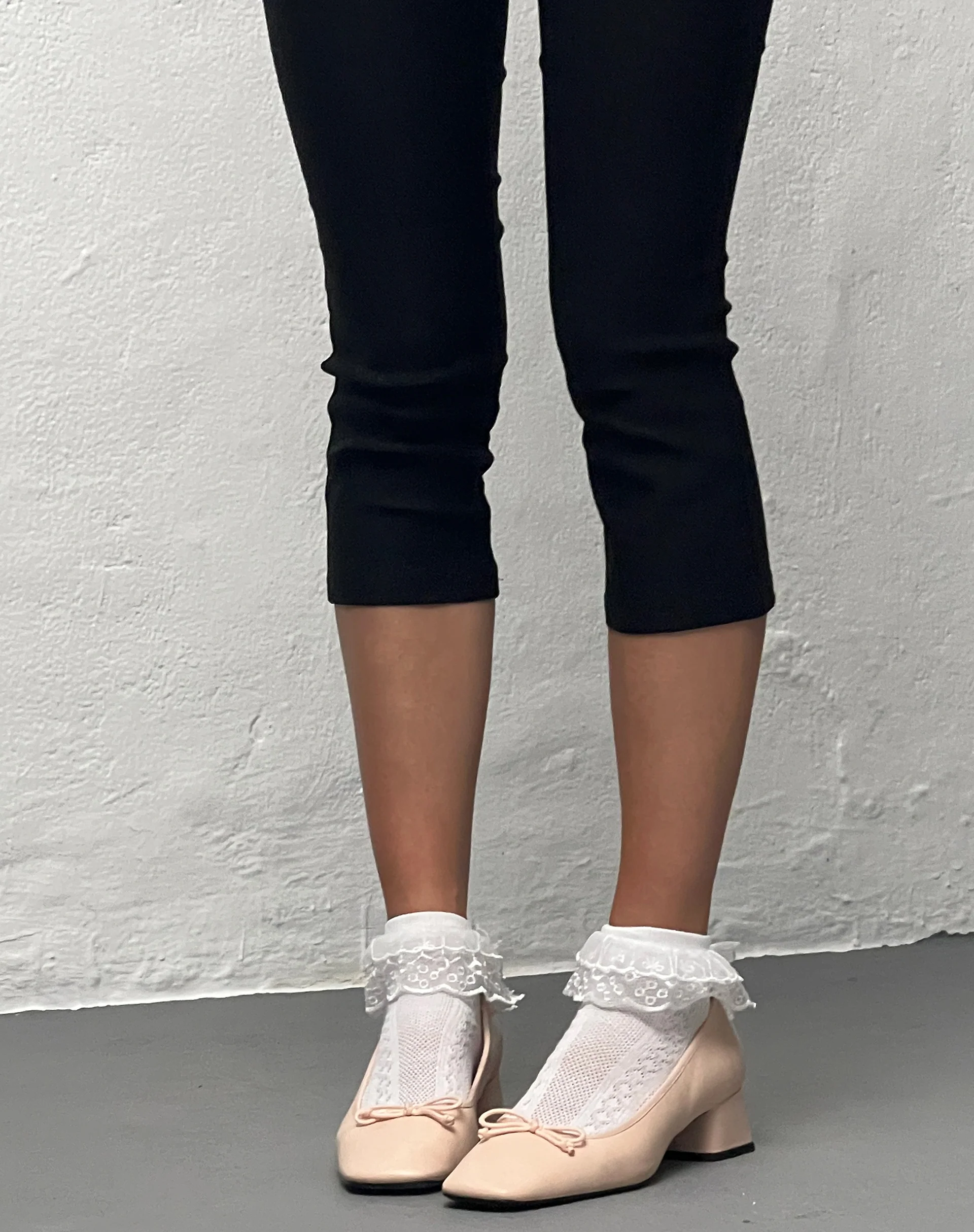 Shine Capri Pants in Black Lycra - Image 5