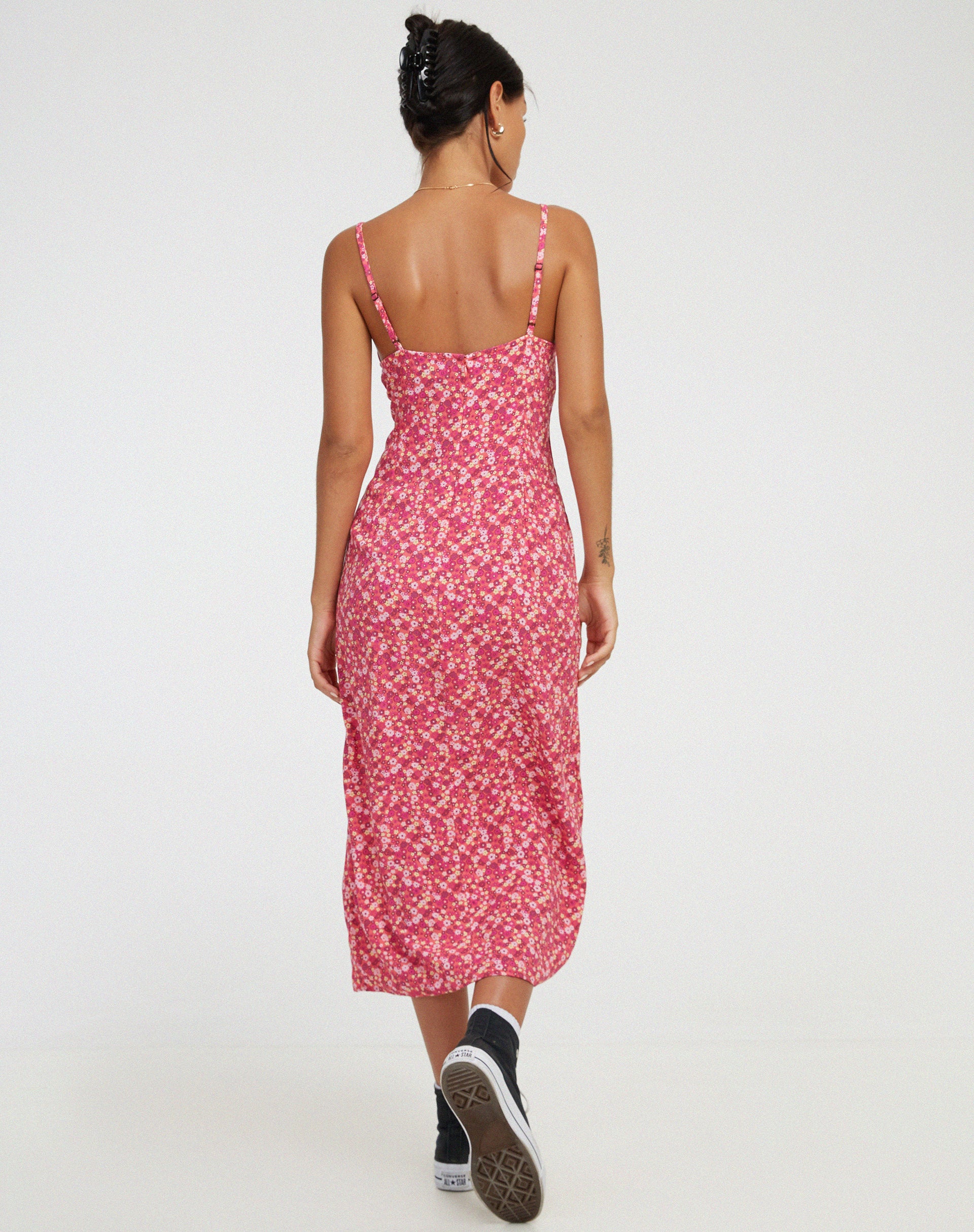 Shiori Midi Dress in Ditsy Floral Pink - Image 4