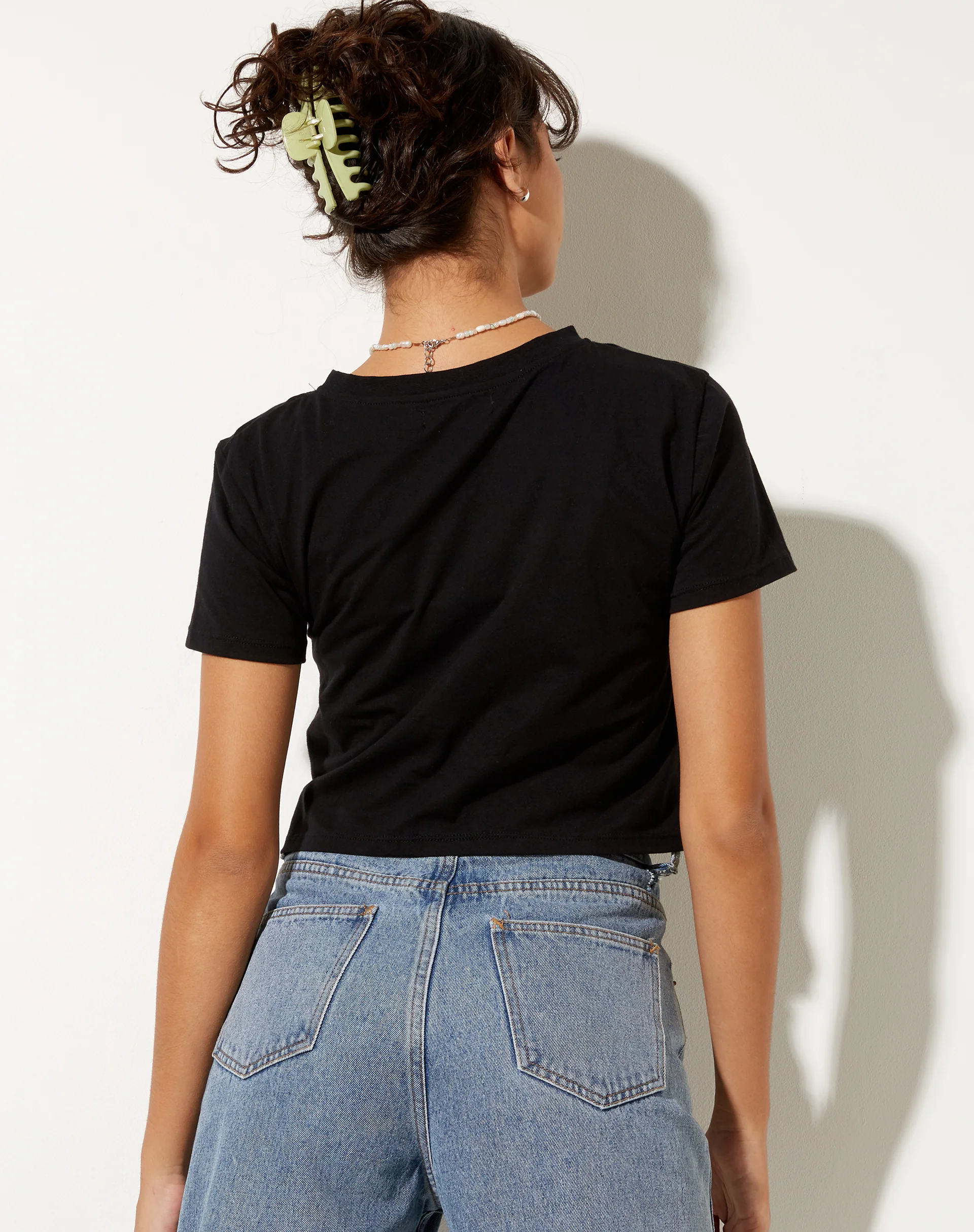 Shrunk Tee in Black I Need Space - Image 2