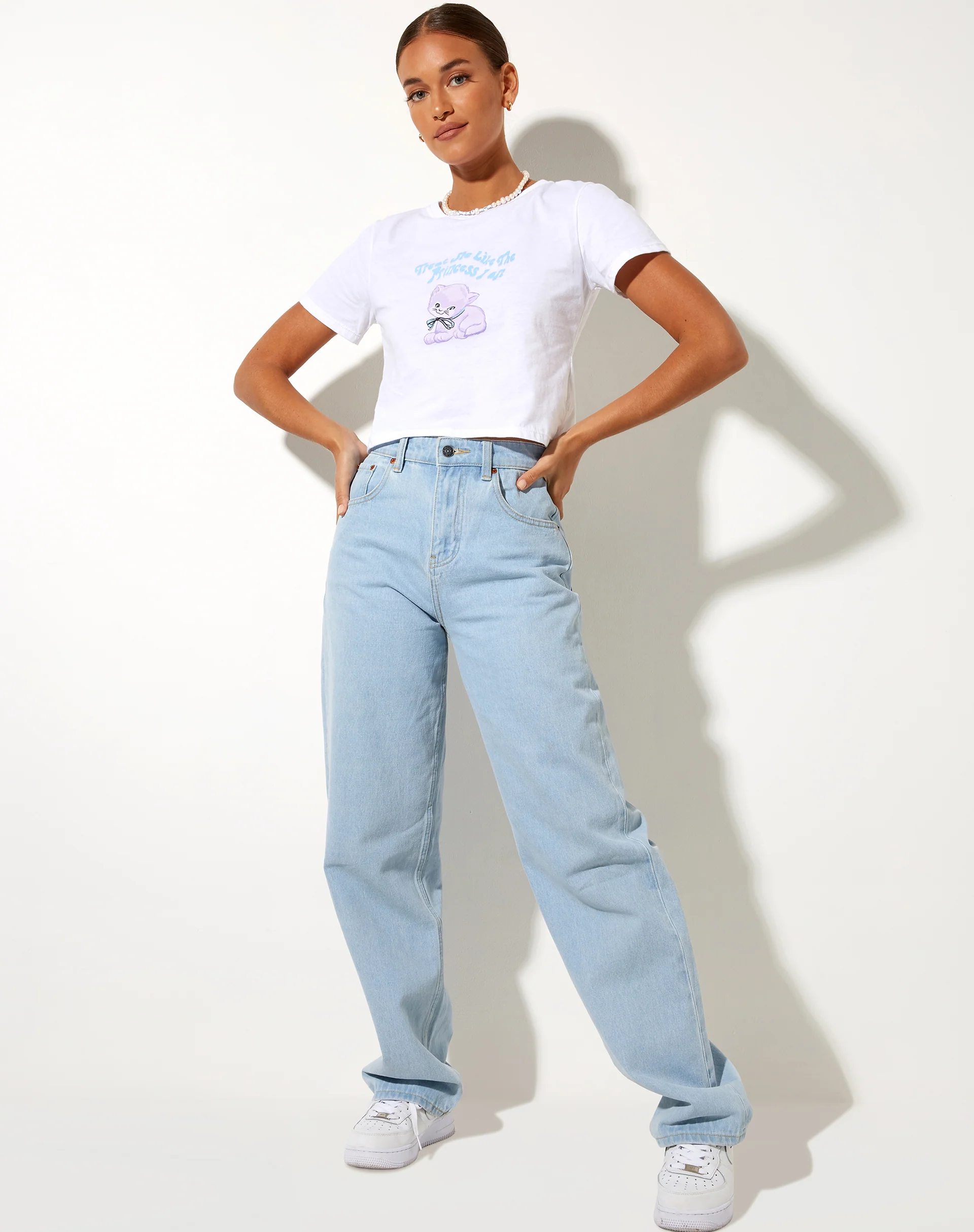 Shrunk Tee in White Dreamy Kittens - Image 4