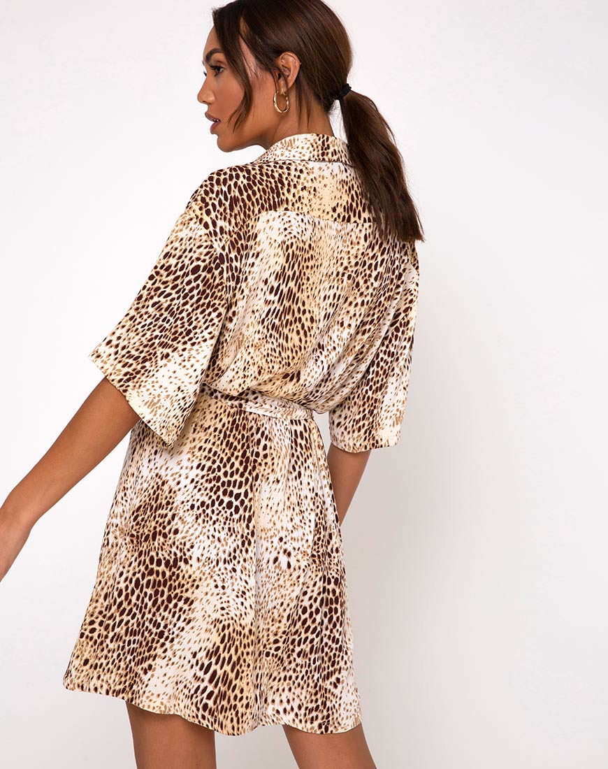 Siare Shirt Dress in Crinkle Sand Leopard - Image 6